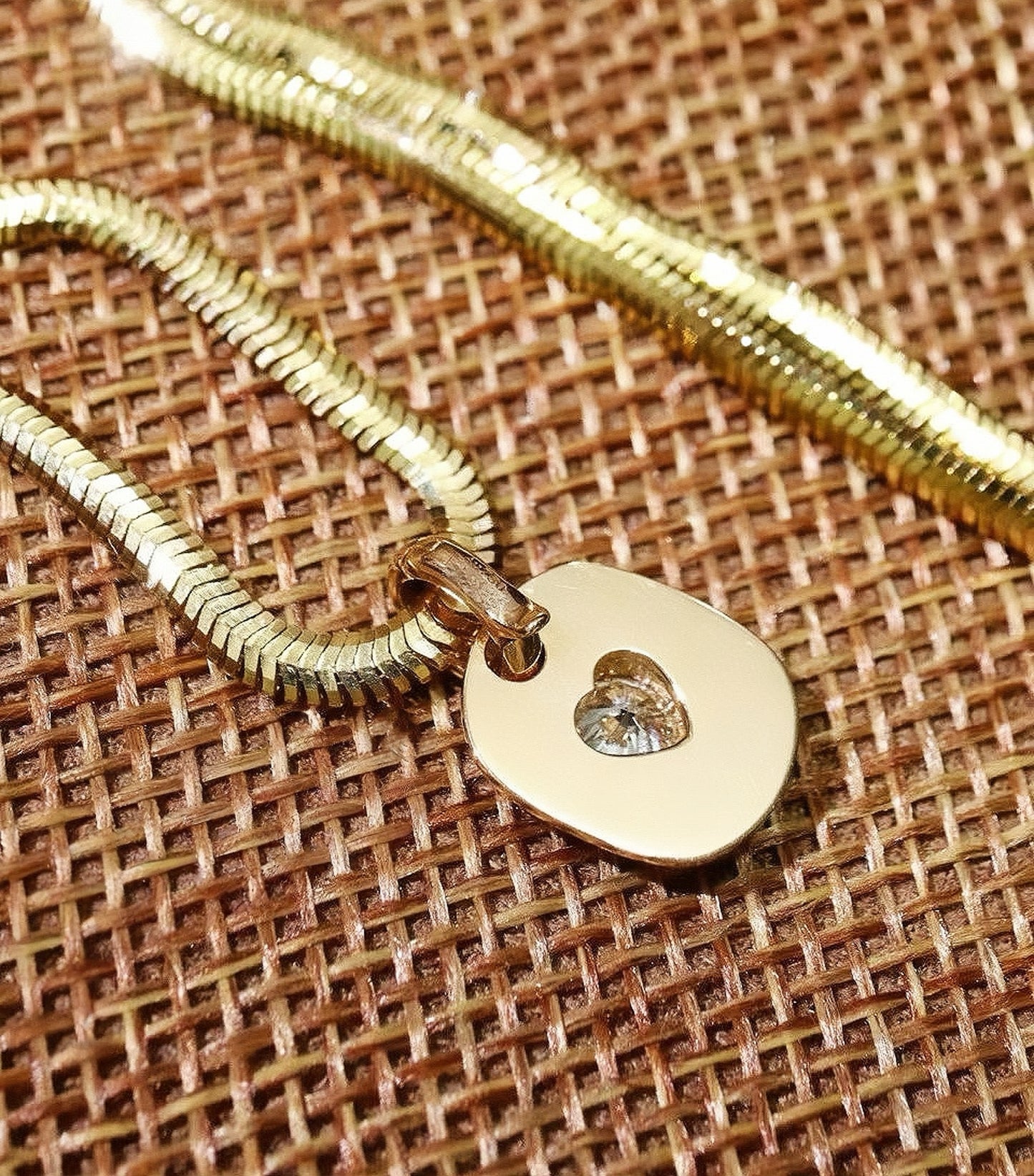 Vintage 18k Gold Diamond Pendant (Item No. VT086)