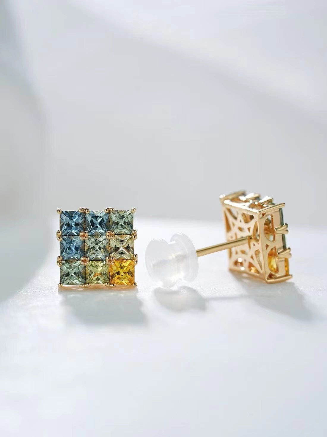 Rainbow Sapphire 18k Gold Earring (Item No. SA101)