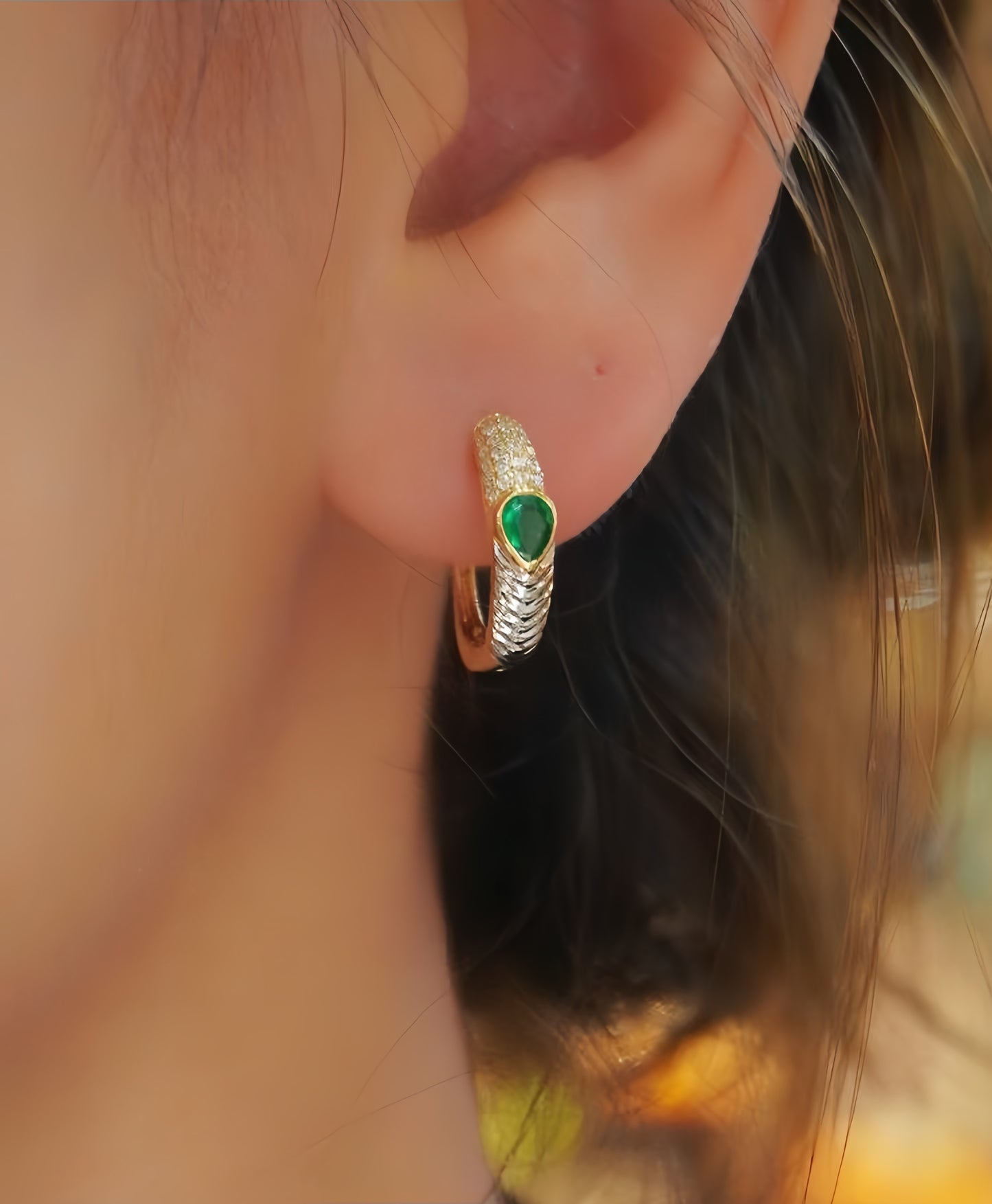 Vintage 18k Gold Diamond Emerald Earring (Item No. VT082)