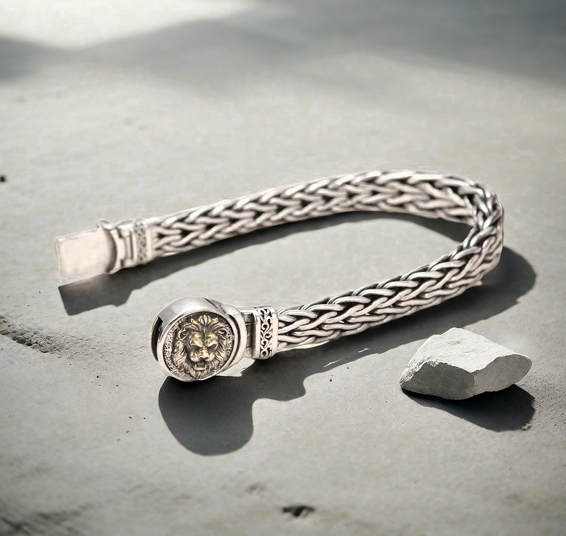 Lion Braided Silver Bracelet (Item No. B0667)