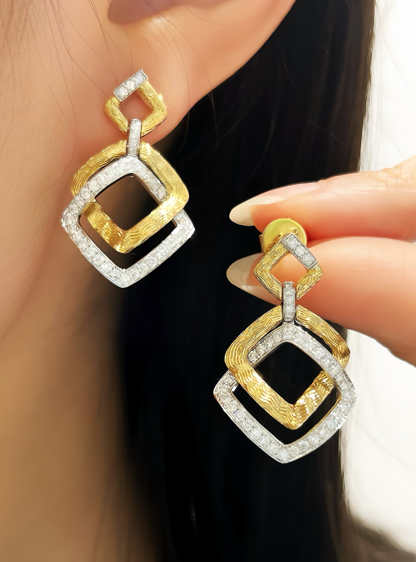 Vintage 18k Gold Diamond Earring (Item No. VT328)