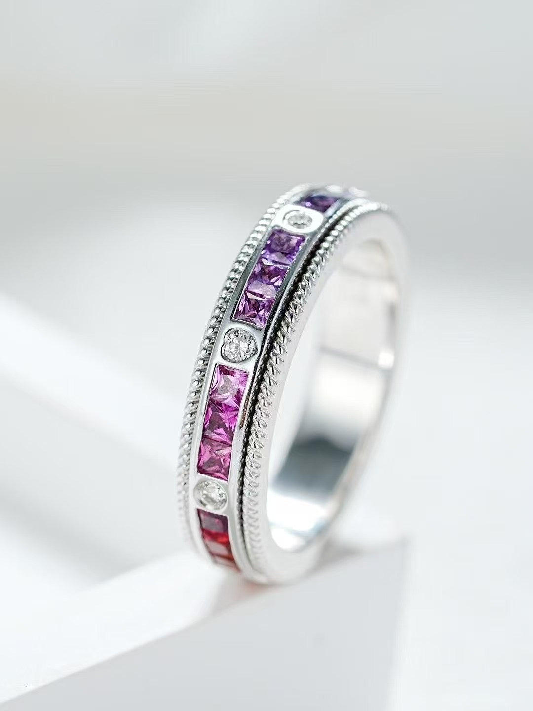 Rainbow Sapphire 18k Gold Ring (Item No. SA125)