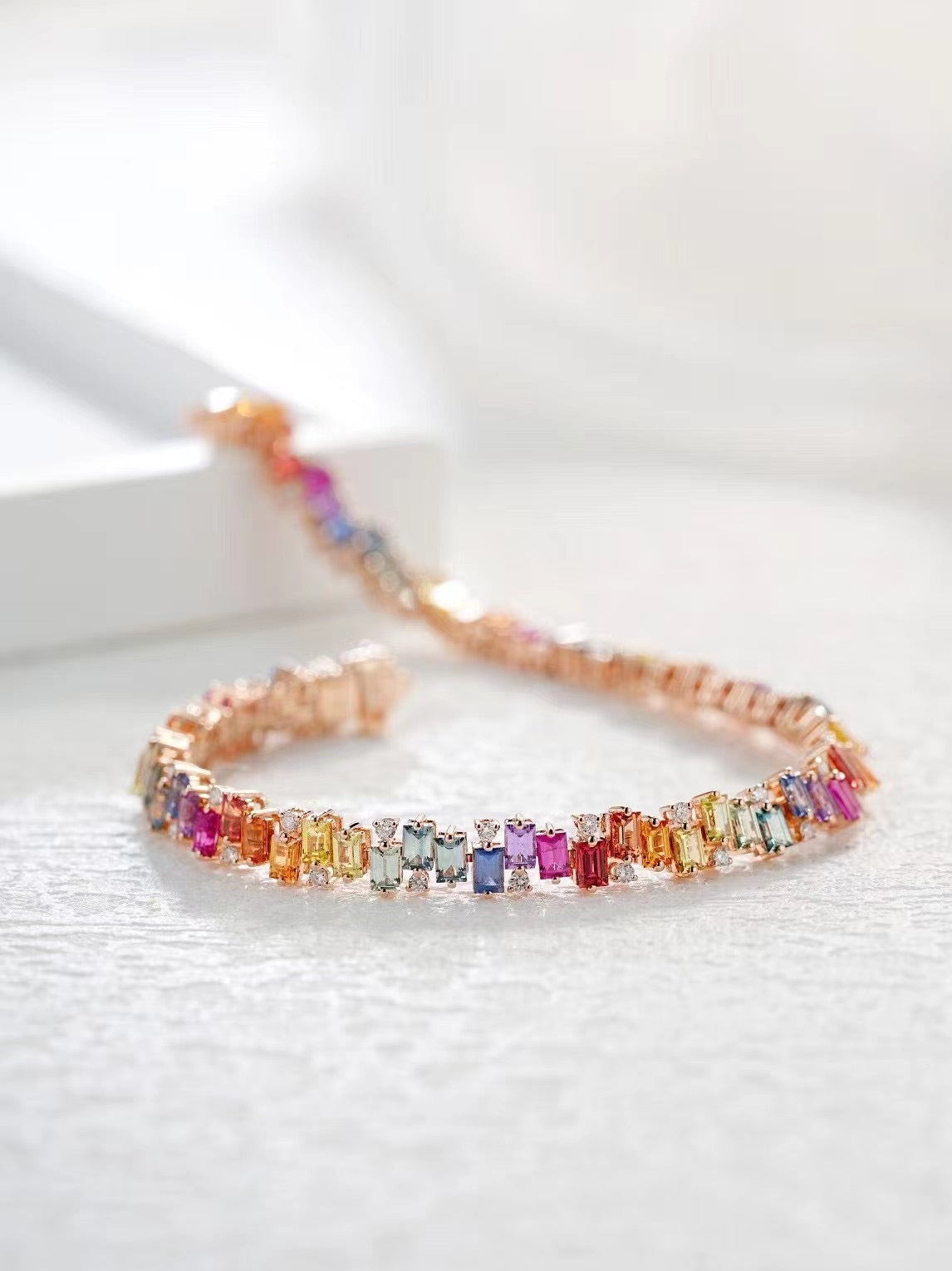 Rainbow Sapphire 18k Gold Bracelet (Item No. SA100)