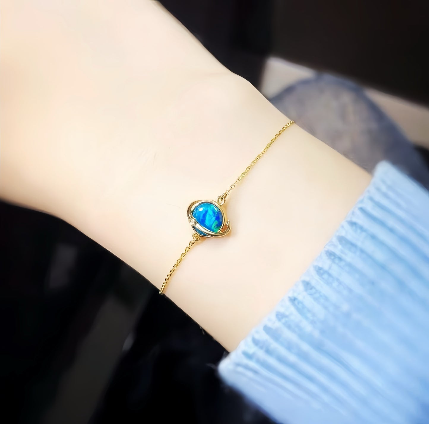 Globe 18k Gold Diamond Opal Pendant (Item No. VT106)