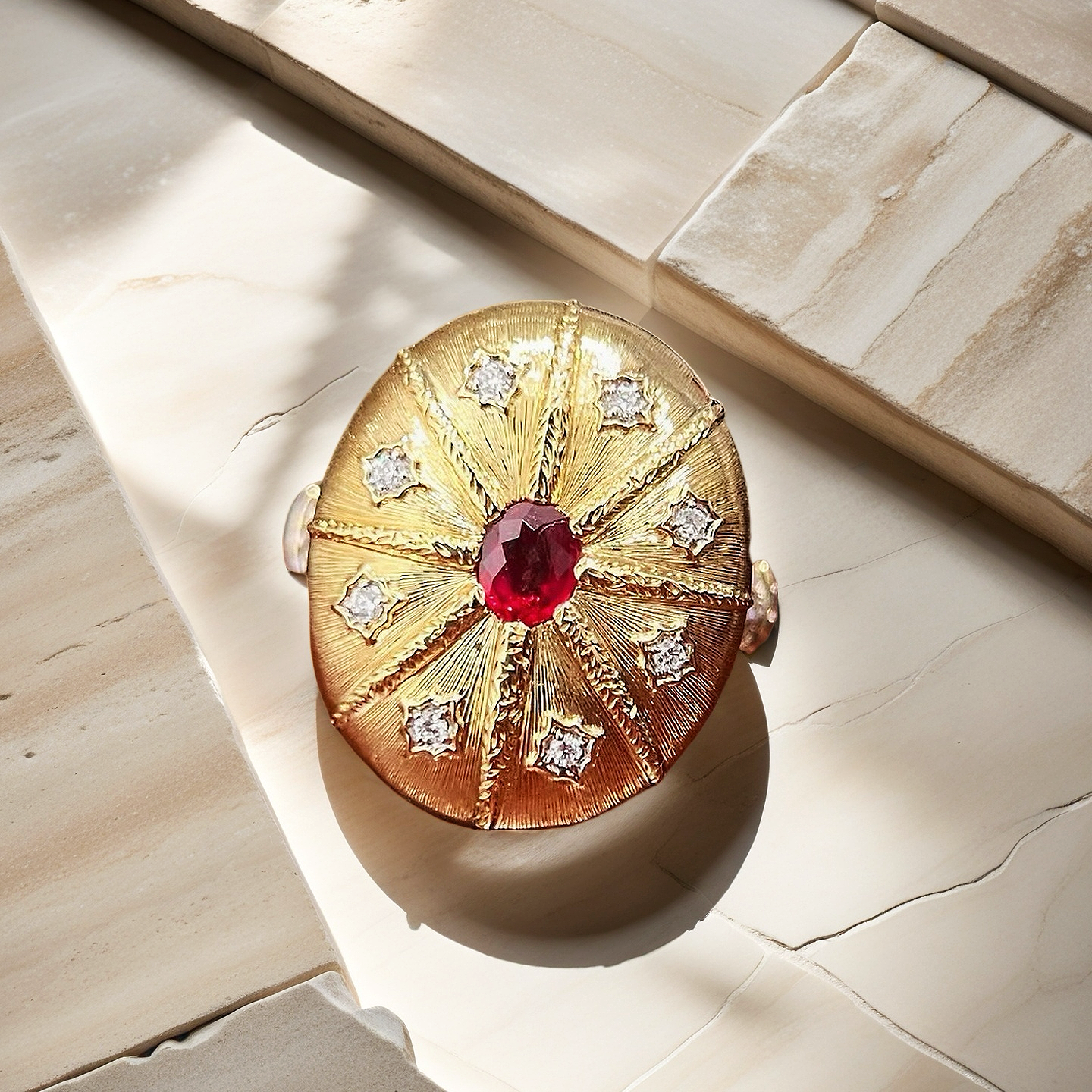 Vintage 18k Gold Diamond Ruby Ring (Item No. VT003)