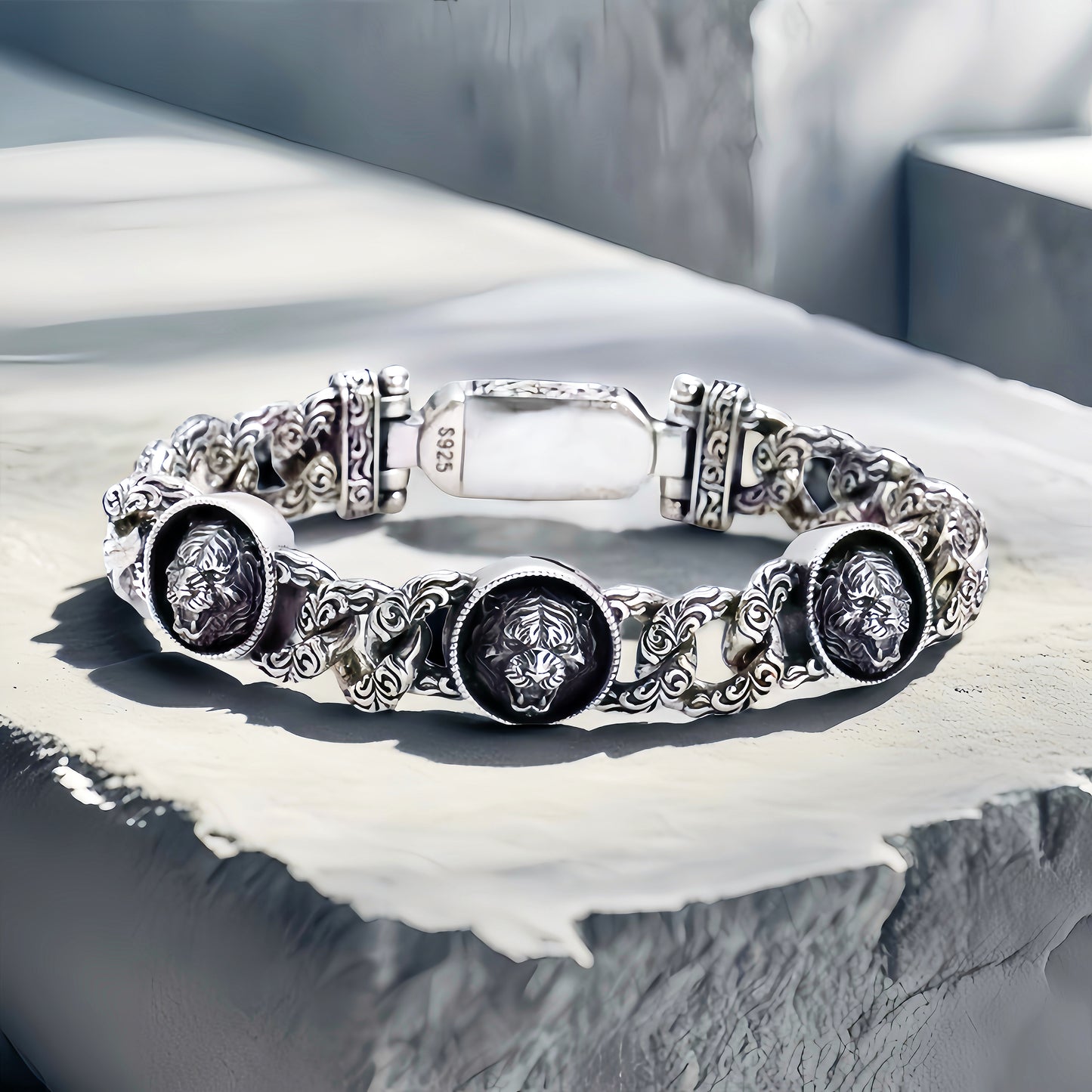 Tiger Silver Bracelet (Item No. B0682)