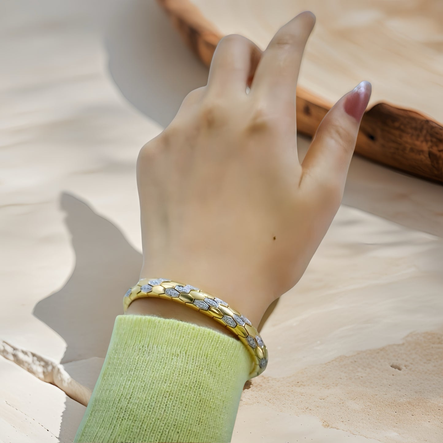 Vintage 18k Gold Diamond Bracelet (Item No. VT136)