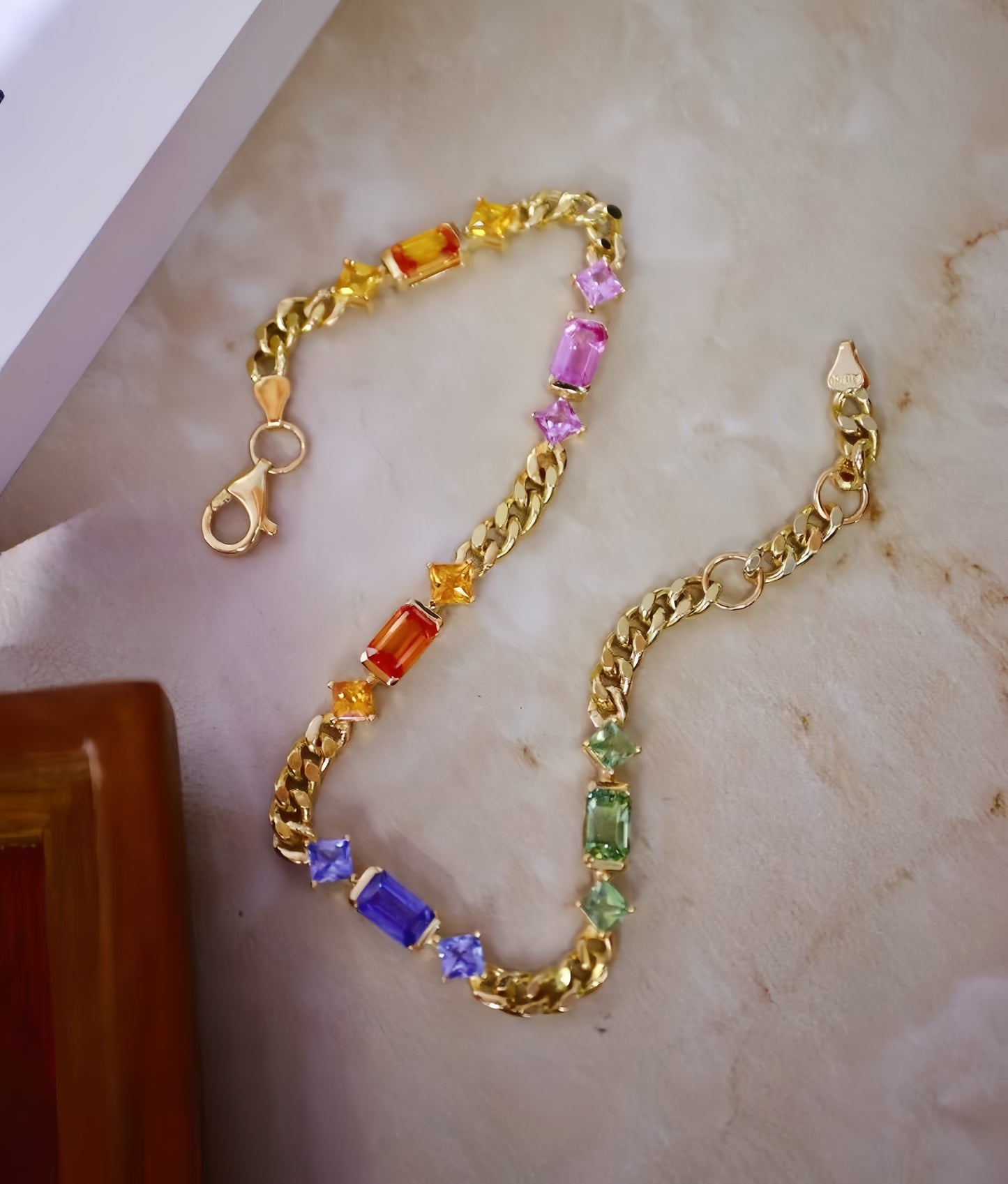 Vintage 18k Gold Diamond Bracelet (Item No. VT156)