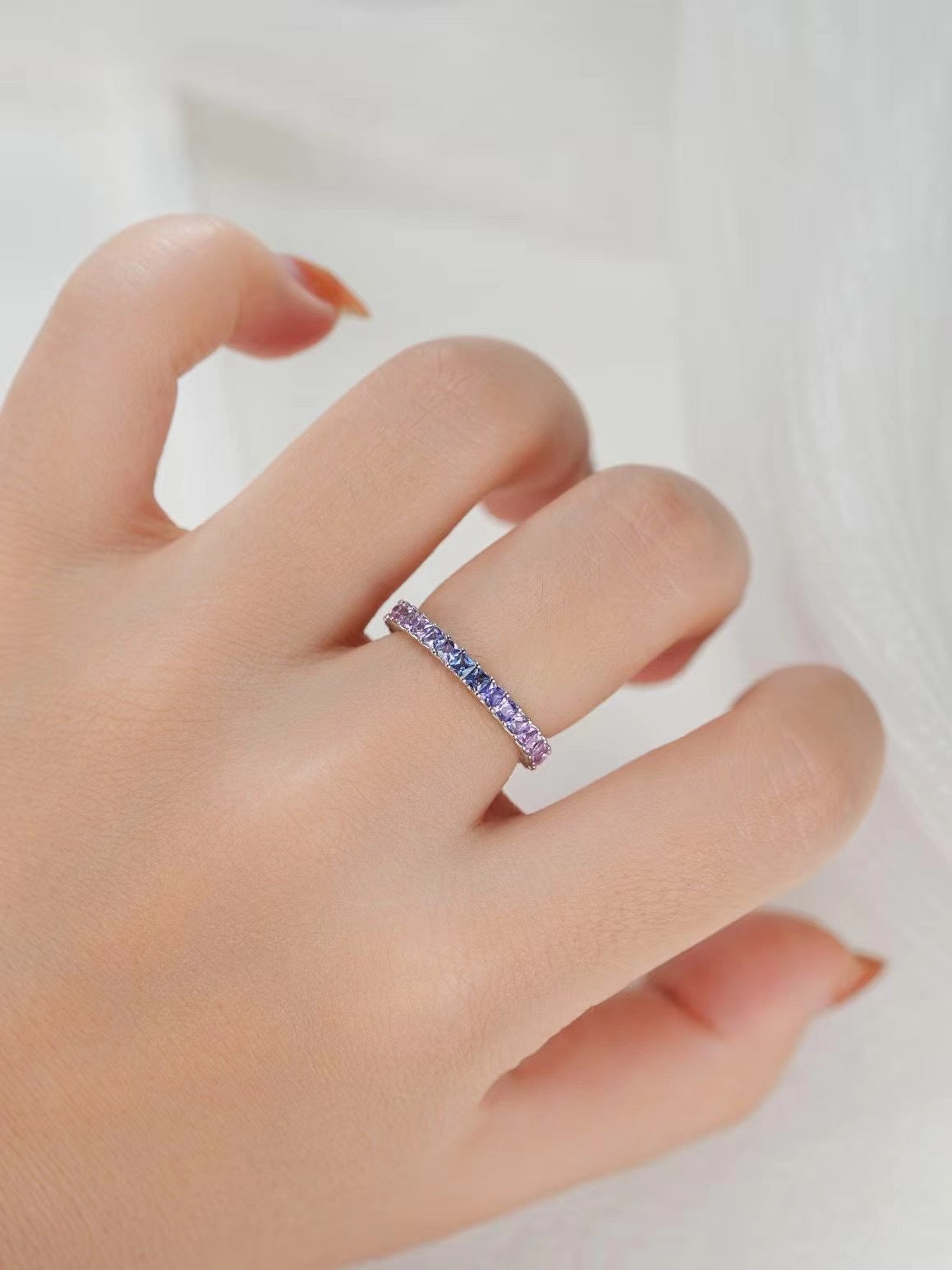 Rainbow Sapphire 18k Gold Ring (Item No. SA042)