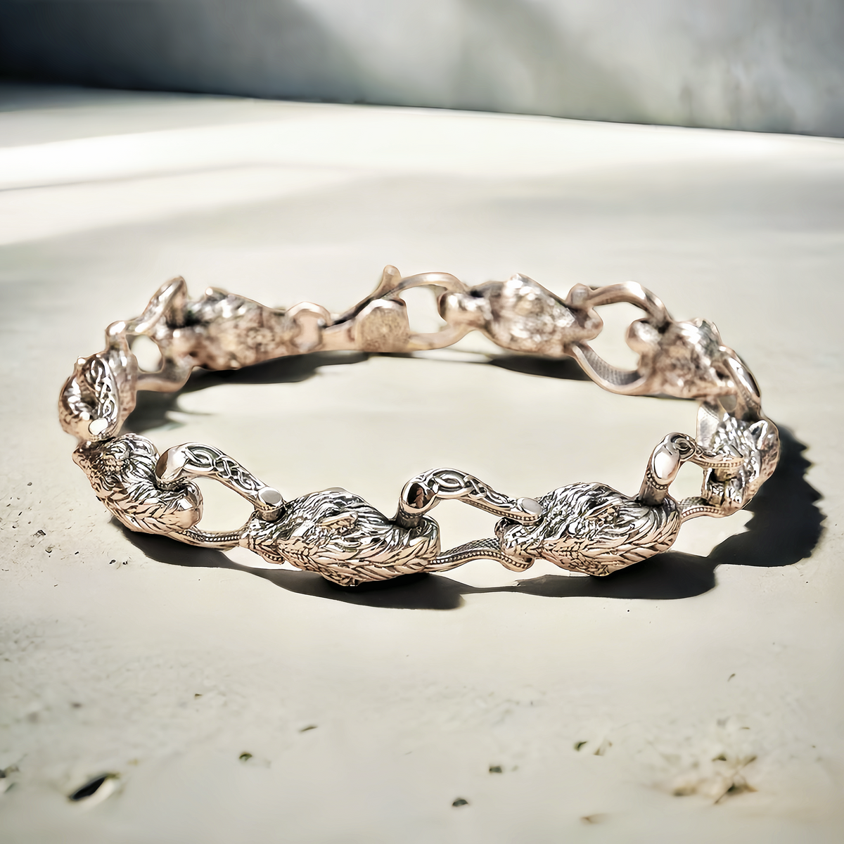 Wolf Silver Bracelet (Item No. B0675)