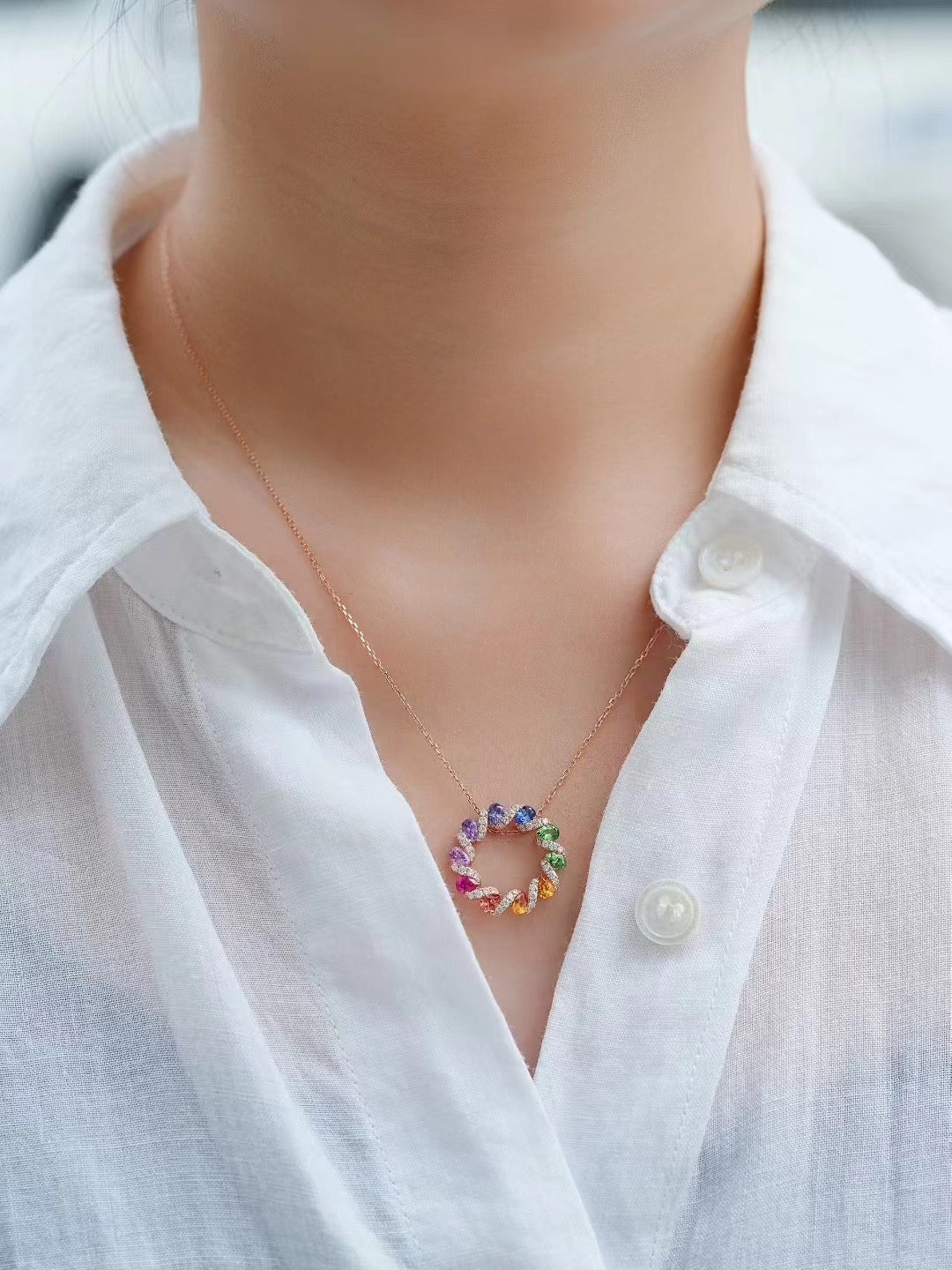 Rainbow Sapphire 18K Gold Pendant (Item No. SA004)