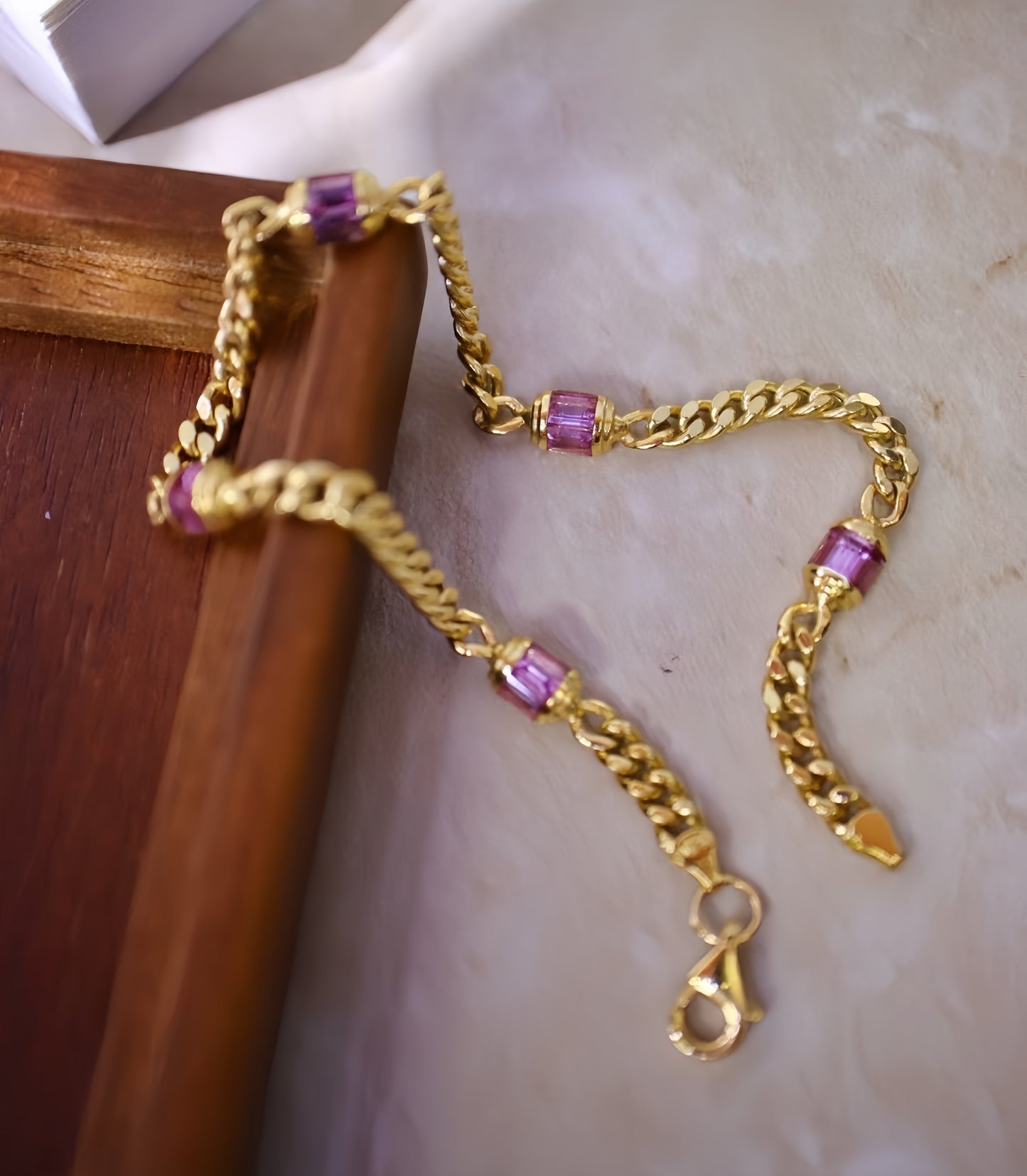 Vintage 18k Gold Diamond Bracelet (Item No. VT156)