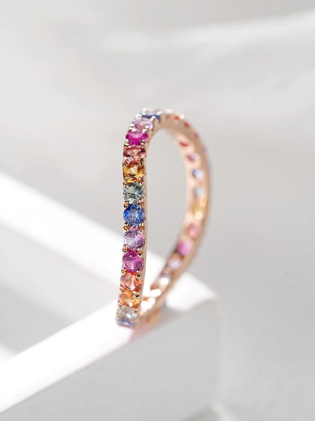 Rainbow Sapphire 18k Gold Ring (Item No. SA032)