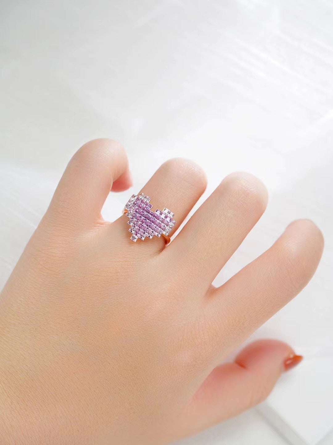 Heart Rainbow Sapphire 18k Gold Ring (Item No. SA104)