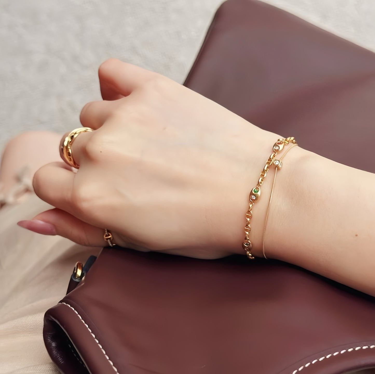 Vintage 18k Gold Diamond Necklace Bracelet(Item No. VT112)