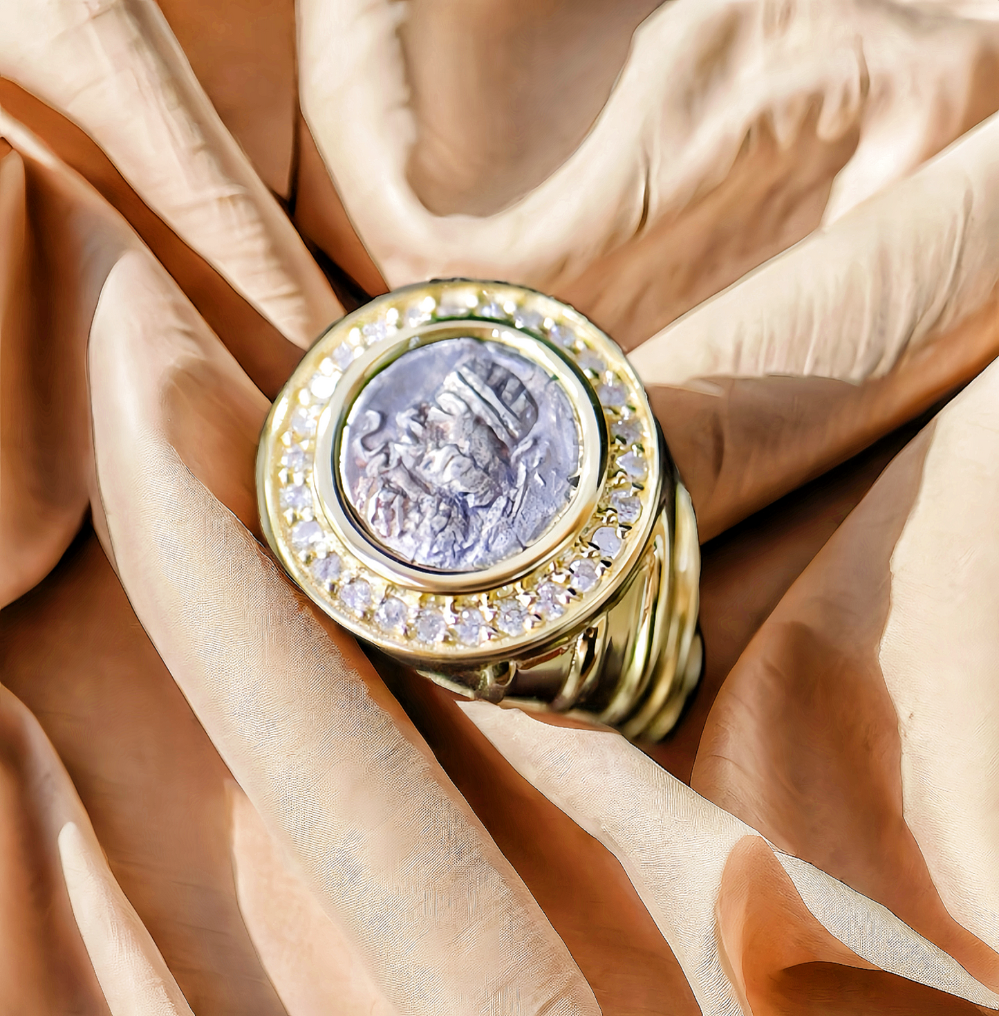 Parthian Emperor Ancient Coin Medallion 18K Gold Ring (Item No. COIN053)