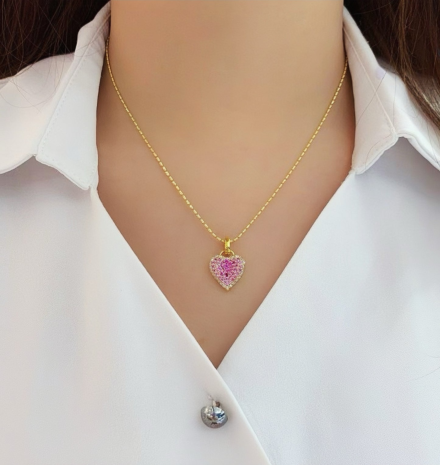 Vintage 18k Gold Diamond Pendant (Item No. VT097)