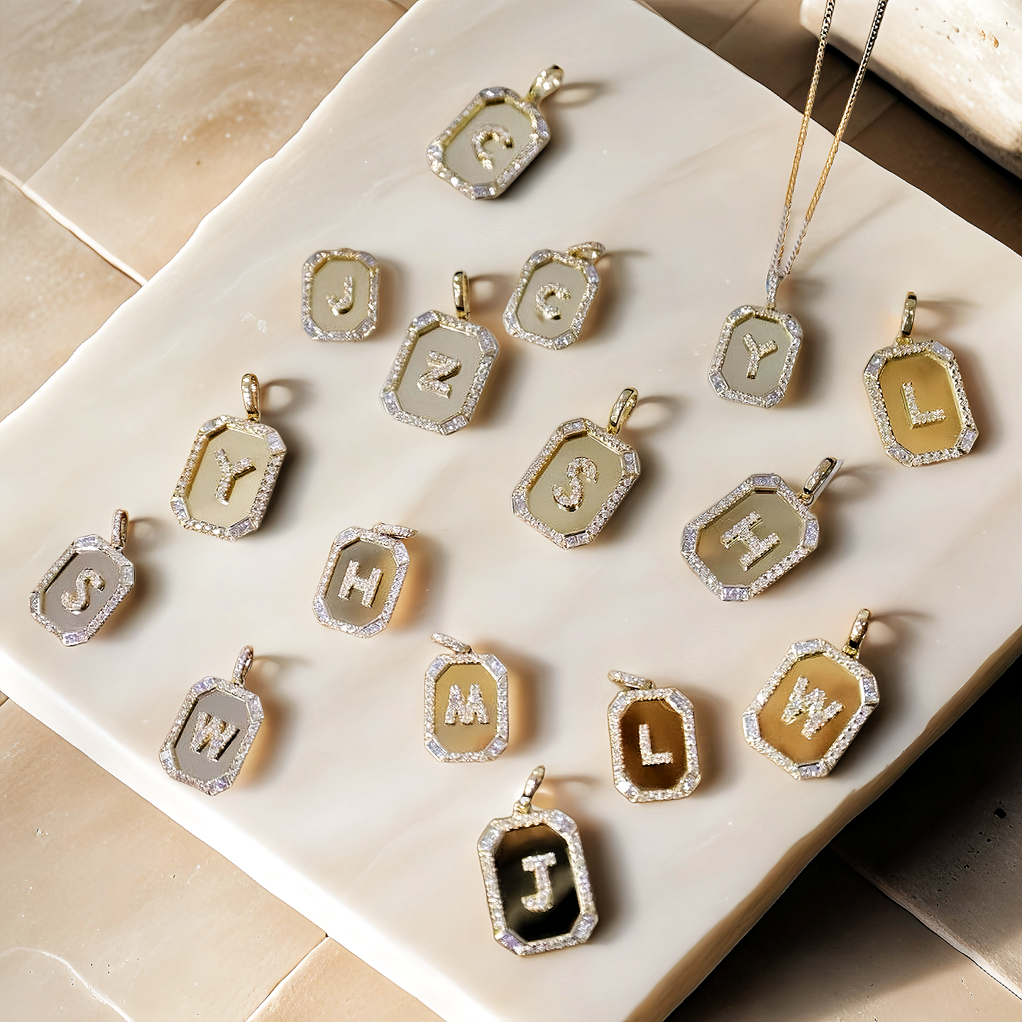 Alphabet Letters 18k Gold Diamond Pendant (Item No. VT105)