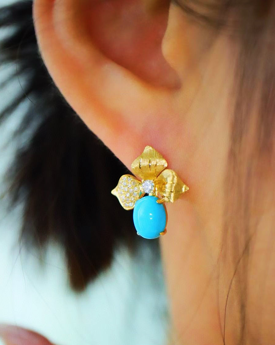 Vintage Turquoise 18k Gold Diamond Earring (Item No. VT054)