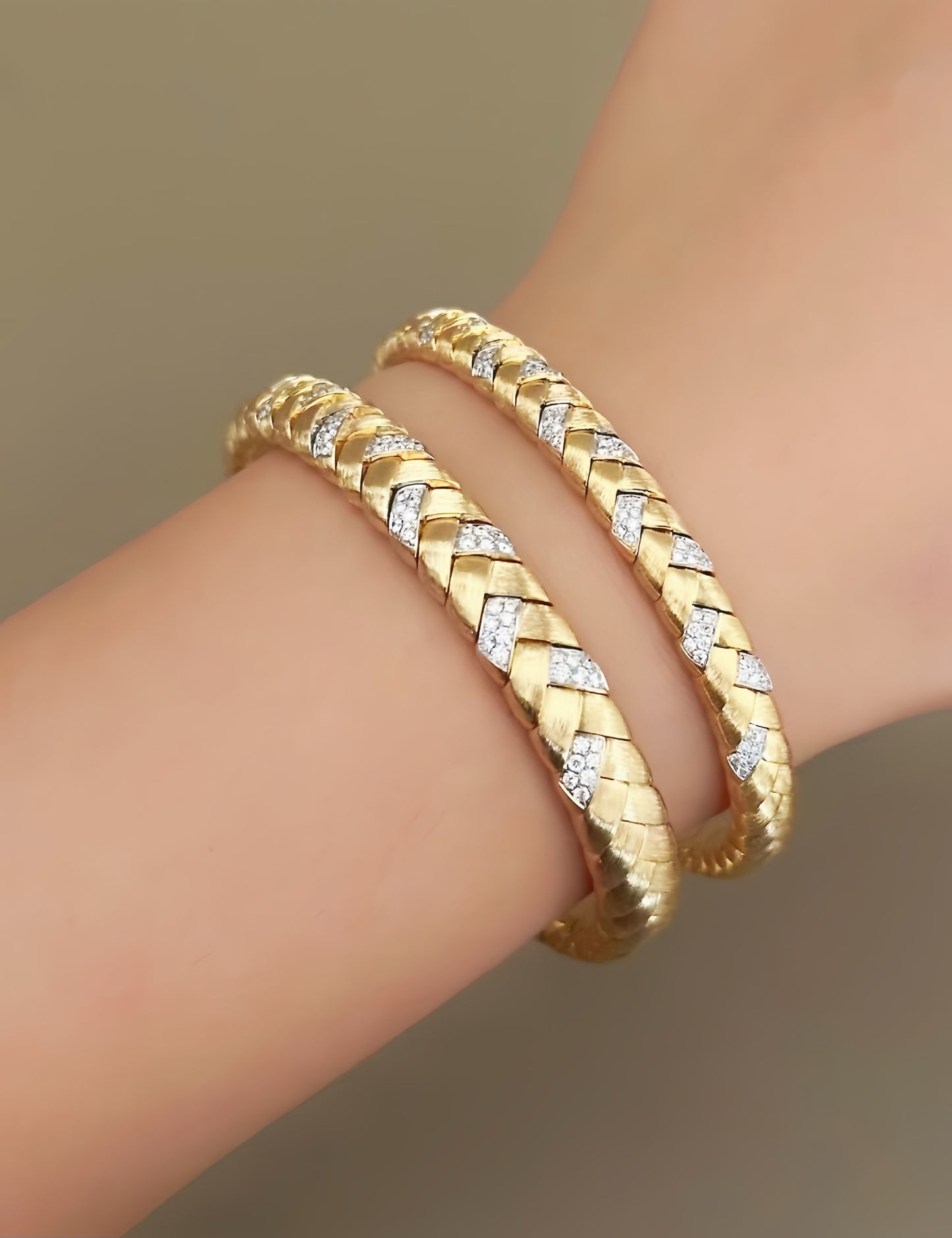 Vintage Rigato Engrave 18k Gold Diamond Bracelet (Item No. VT002)