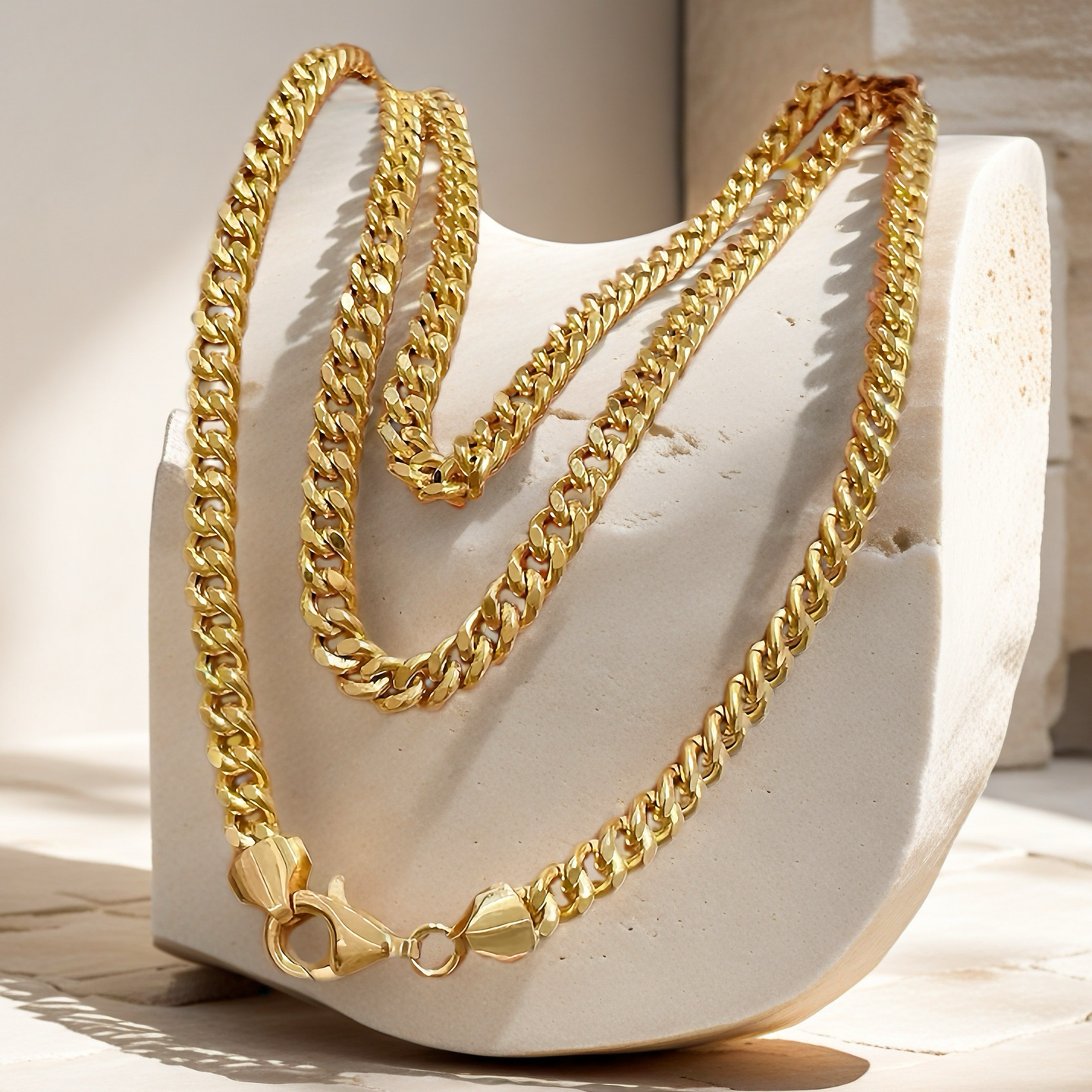 Cuban Link 18k Necklace Chain (Item No. GN0015)