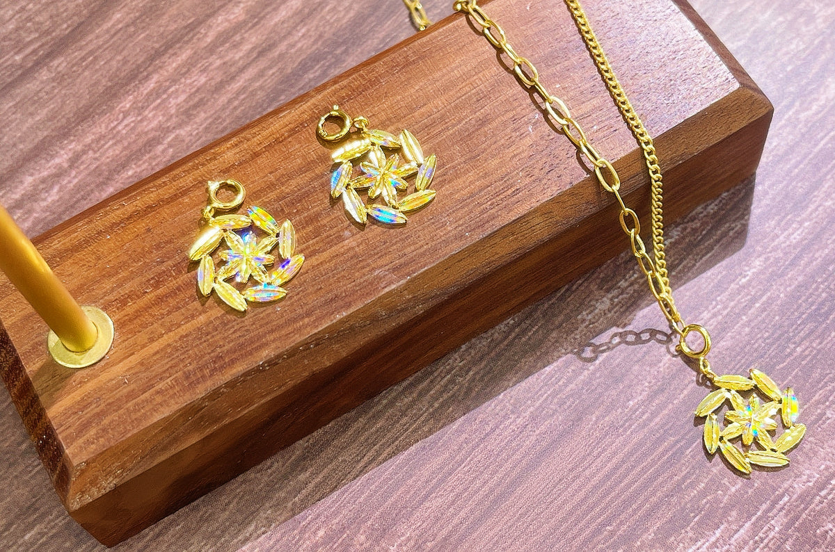 Laser Iridescent 18k Gold Pendant (Item No. SJP009)