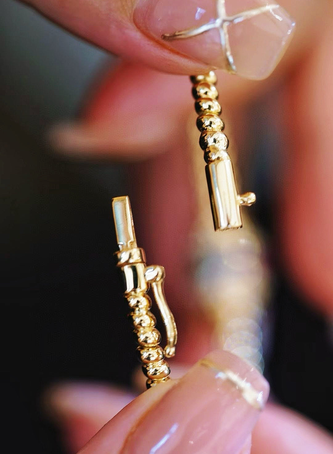 Vintage 18k Gold Diamond Sapphire Bracelet (Item No. VT157)