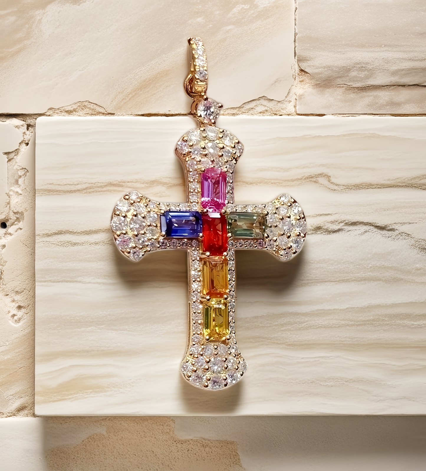 Vintage Cross 18k Gold Diamond Pendant (Item No. VT163)