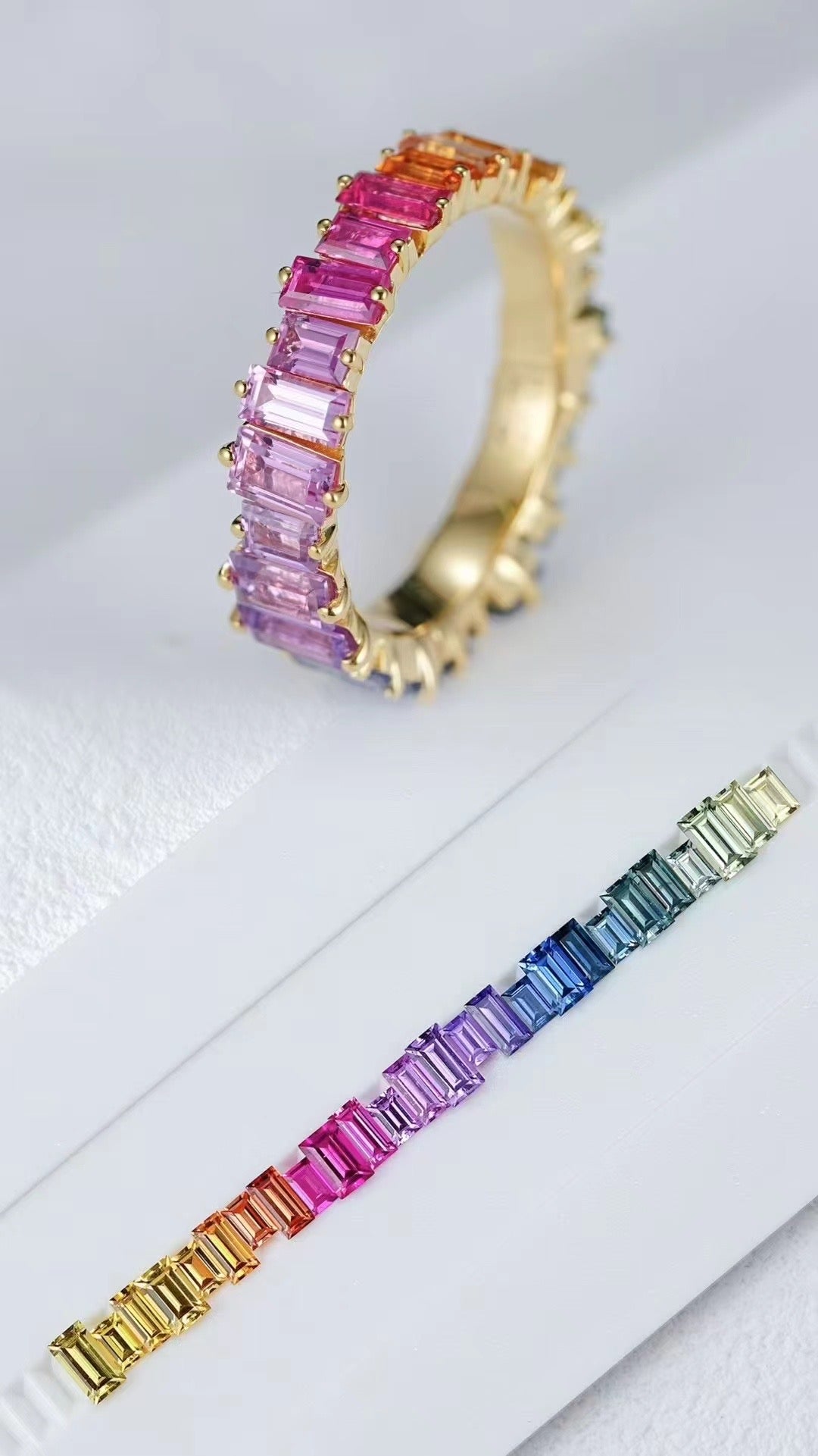 Rainbow Sapphire 18k Gold Ring (Item No. SA078)