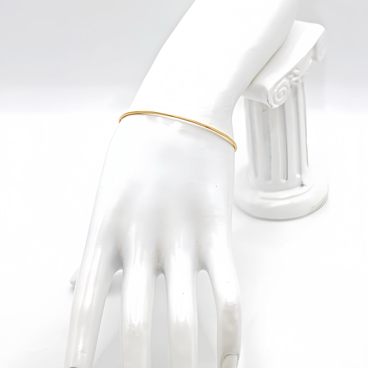 Omega 18K Gold Bracelet (Item No. SH051CB)