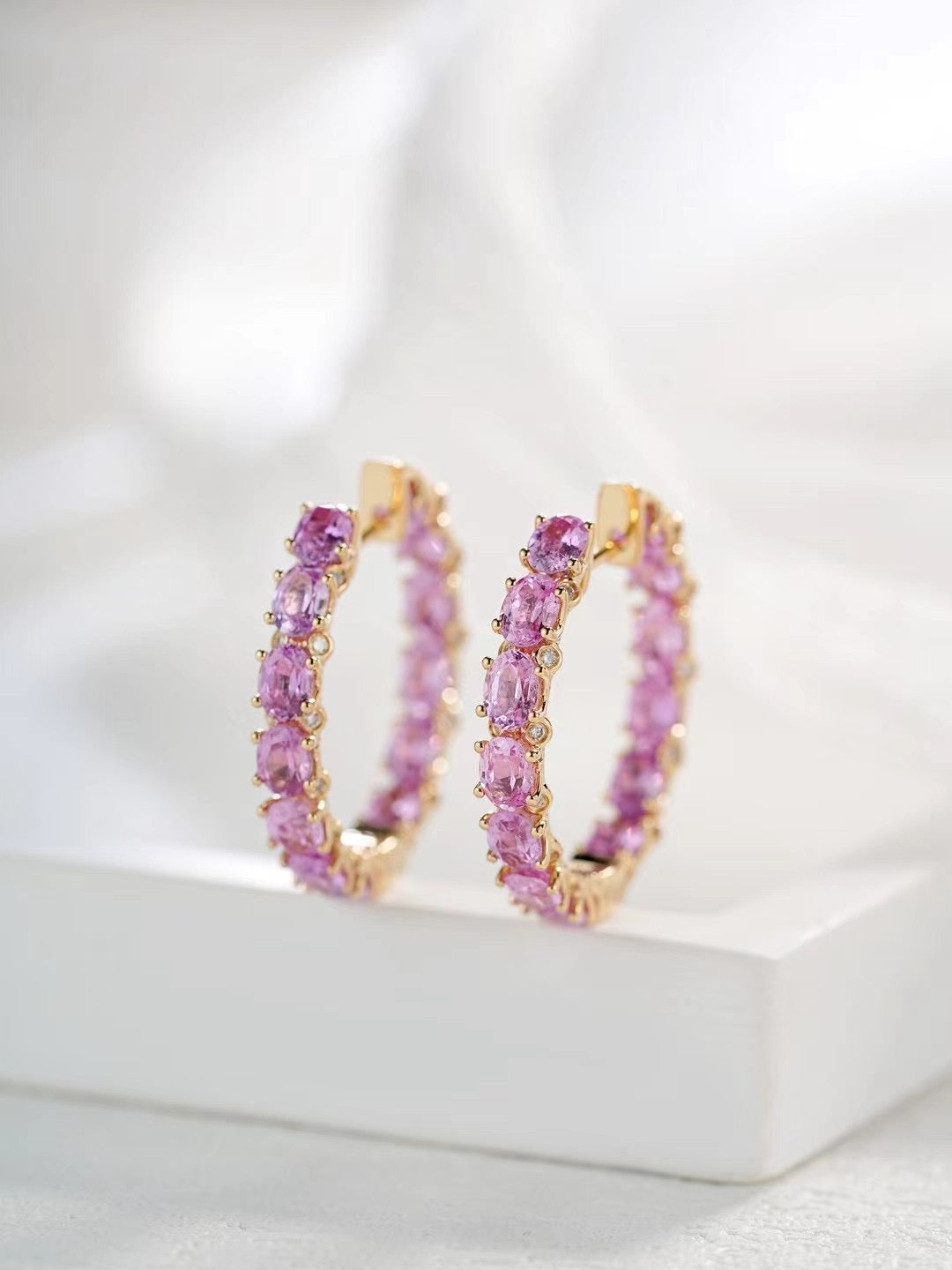 Rainbow Sapphire 18k Gold Earring (Item No. SA088)