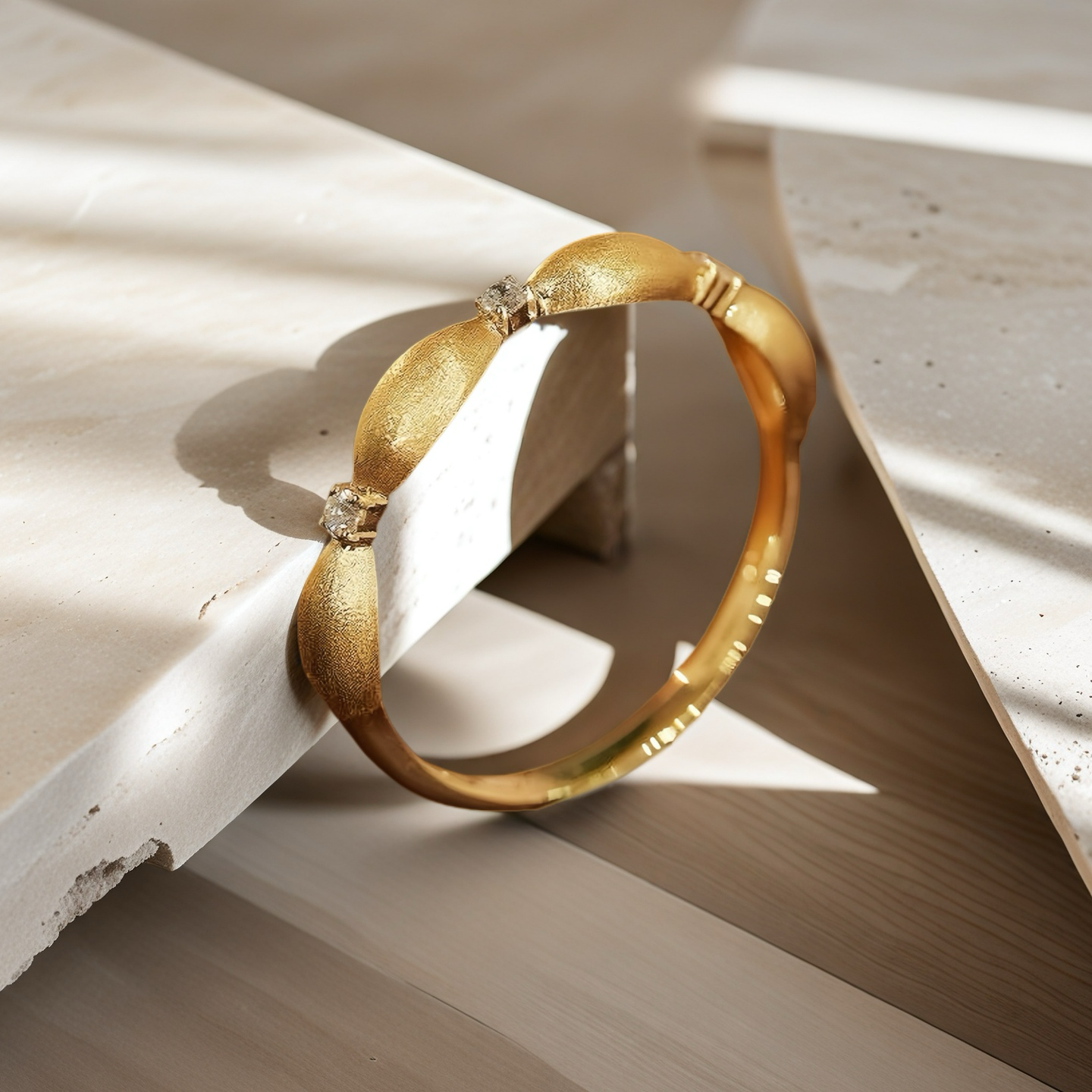 Vintage 18k Gold Diamond Ring (Item No. VT044)