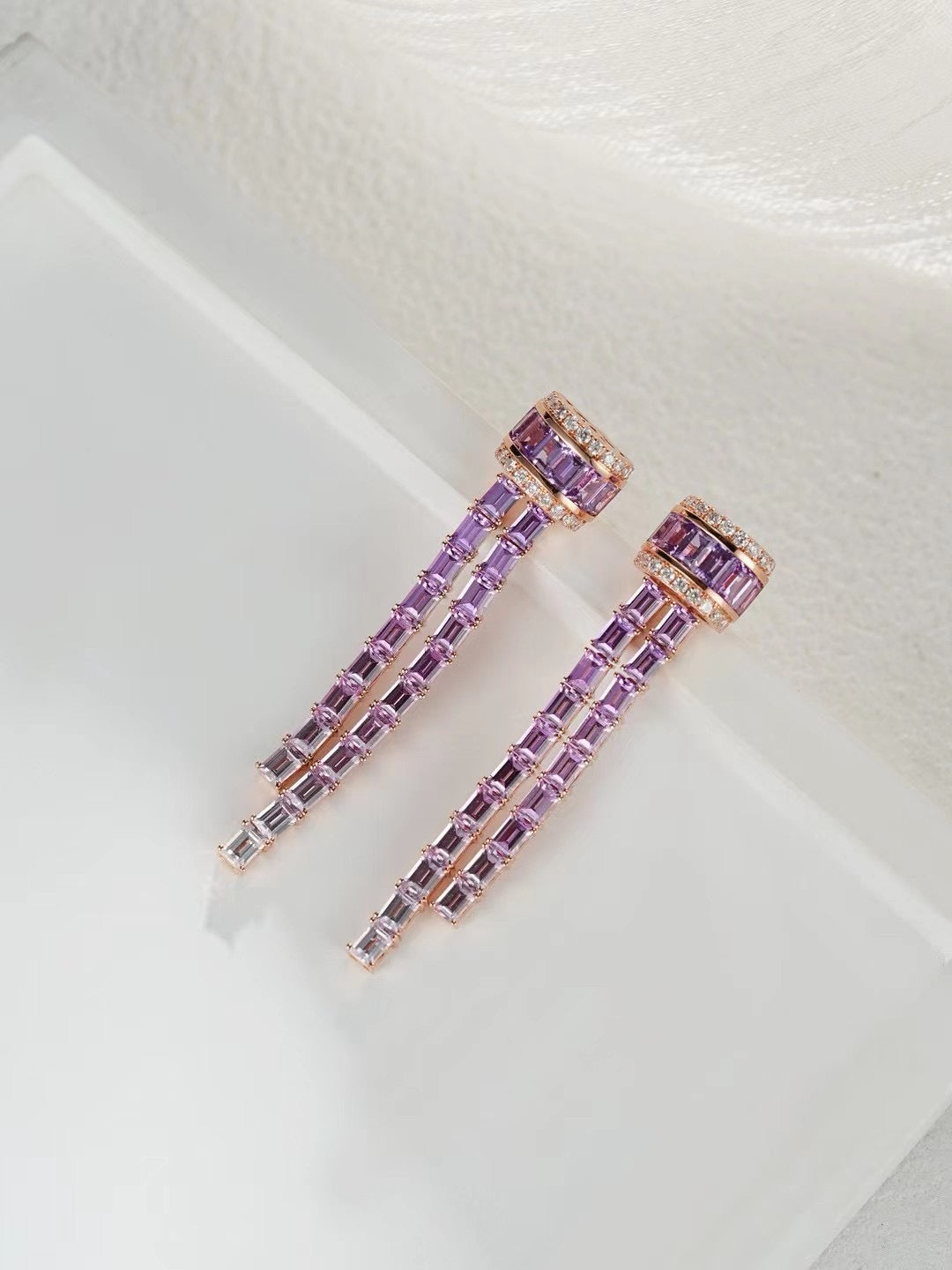Rainbow Sapphire 18K Gold Earring (Item No. SA024)