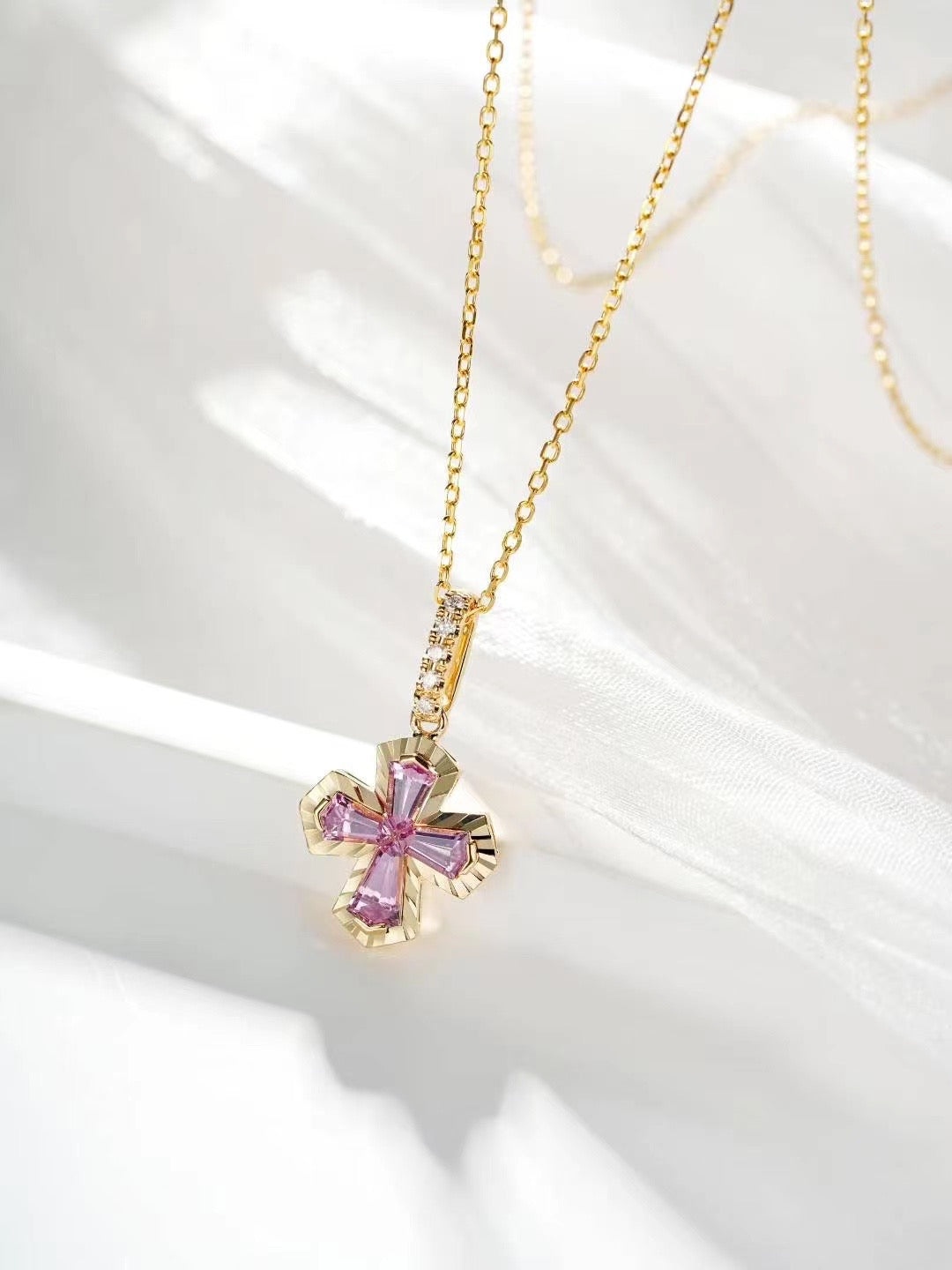 Cross Rainbow Sapphire 18K Gold Pendant (Item No. SA054)