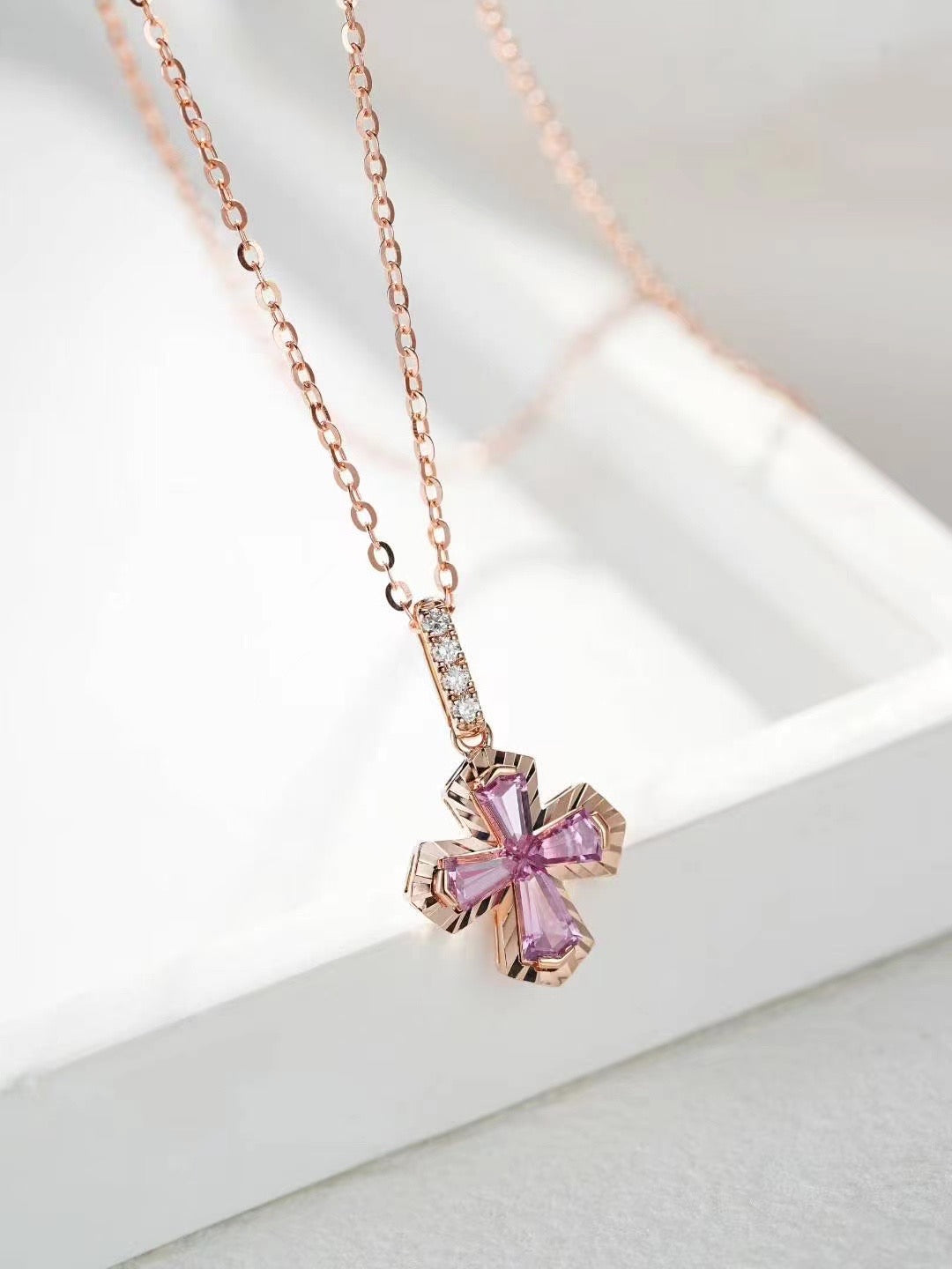 Cross Rainbow Sapphire 18K Gold Pendant (Item No. SA054)