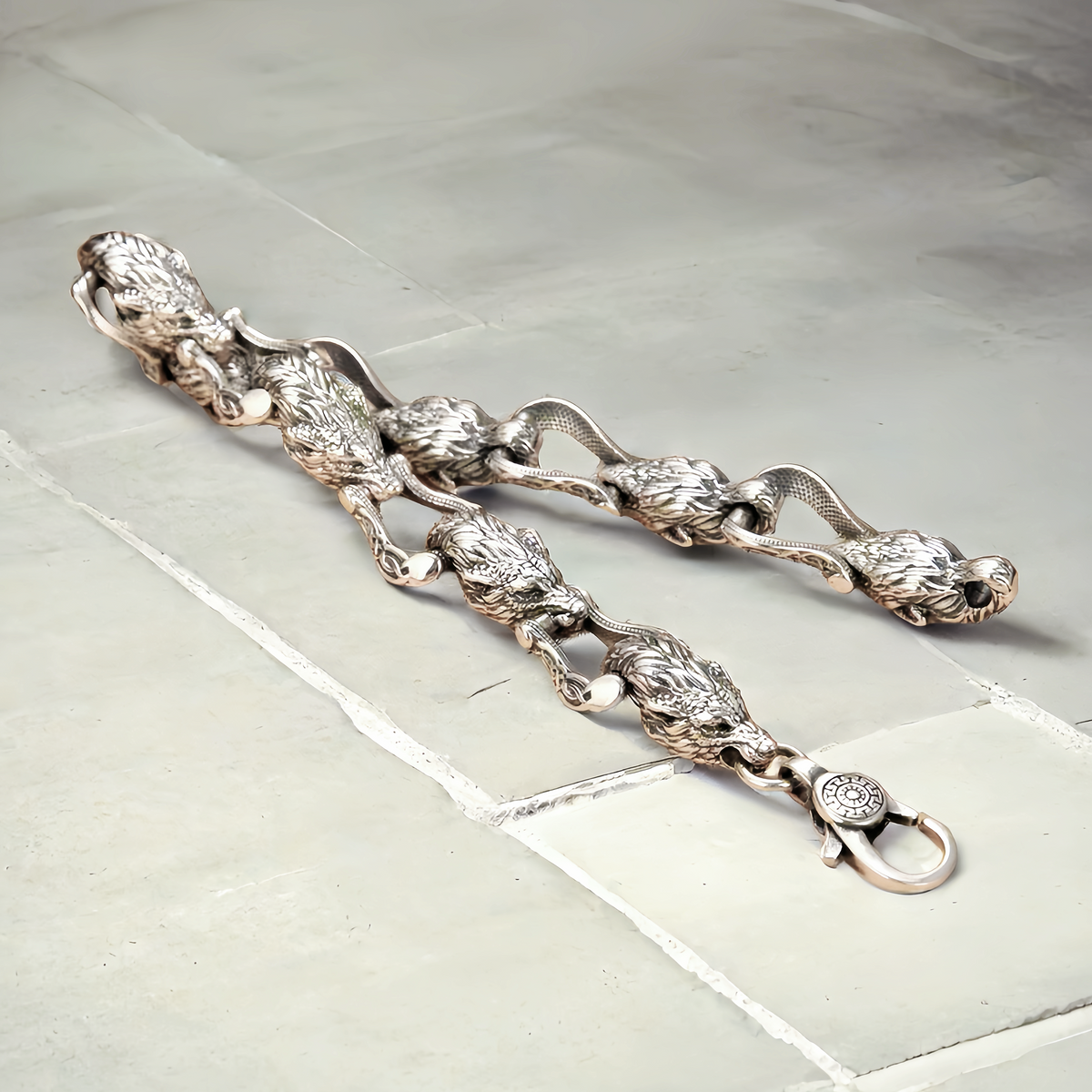 Wolf Silver Bracelet (Item No. B0675)