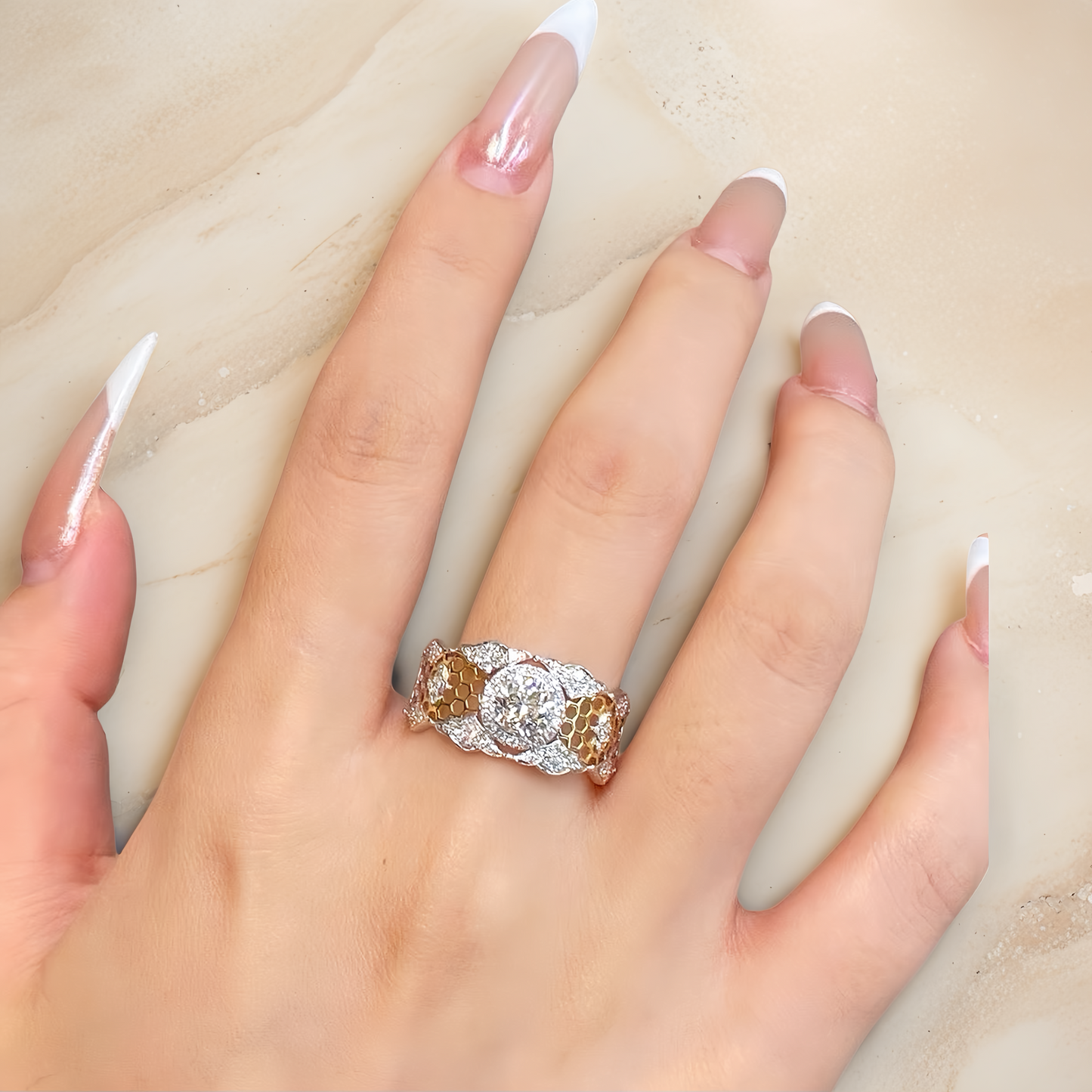 Vintage Lace 18k Gold Diamond Ring (Item No. VT160)