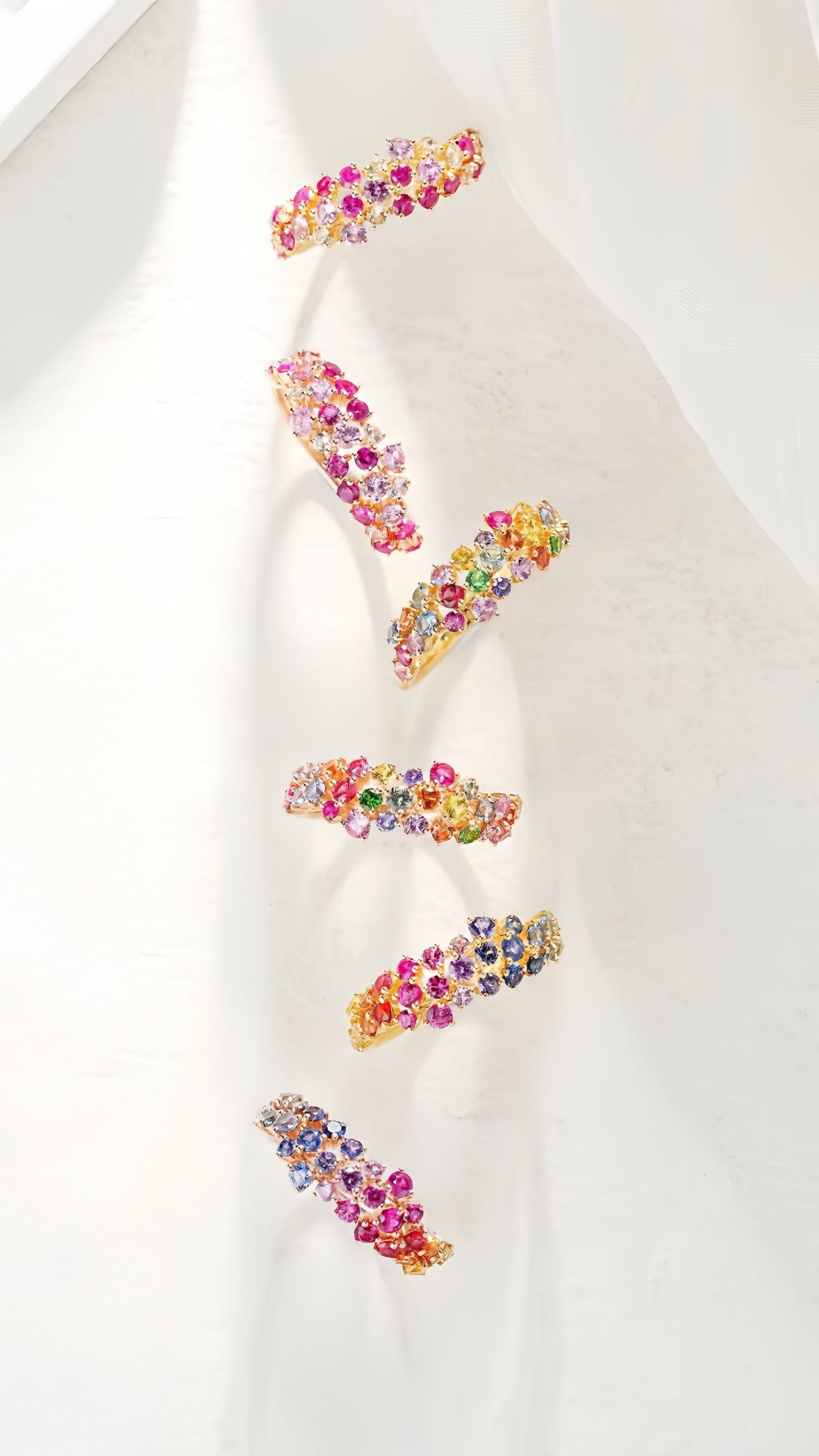 Rainbow Sapphire 18k Gold Ring (Item No. SA133)