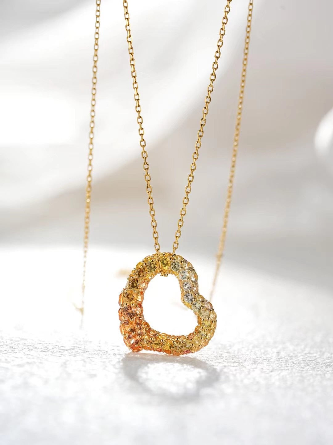 Rainbow Sapphire 18K Gold Pendant (Item No. SA001)