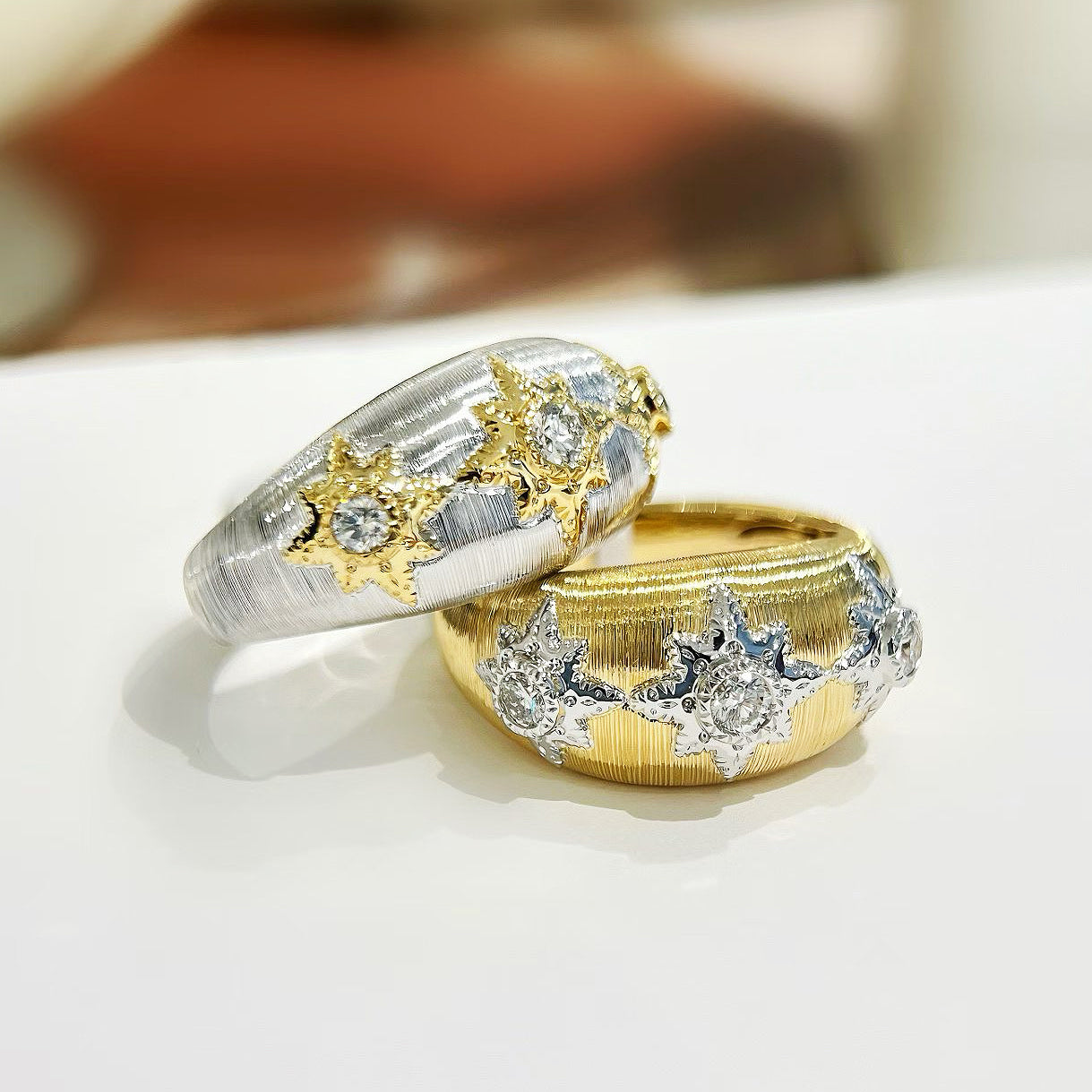 Vintage 18k Gold Diamond Ring (Item No. VT472)