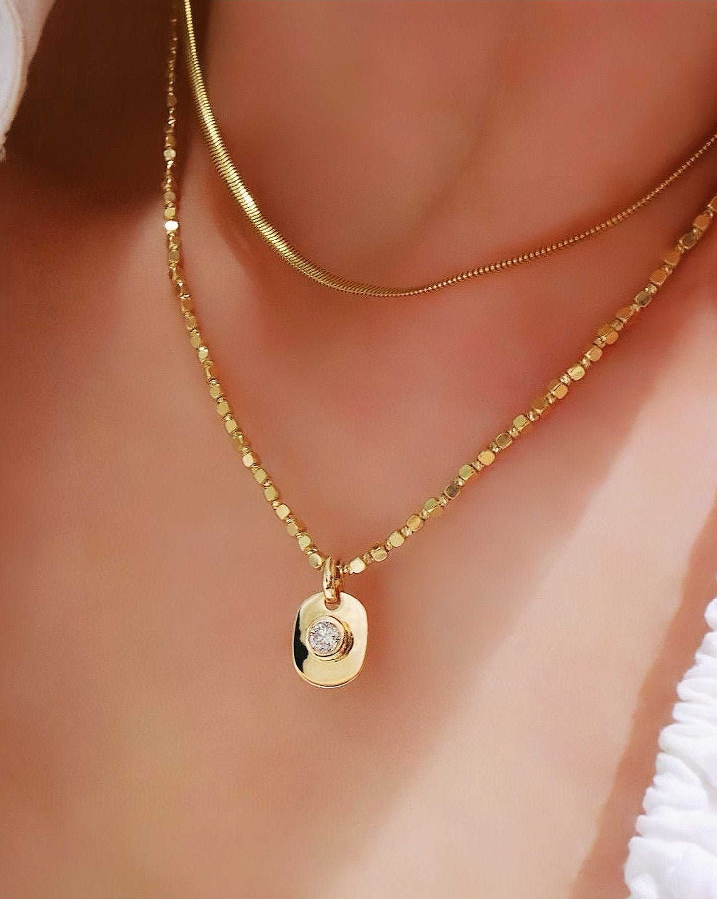 Vintage 18k Gold Diamond Pendant (Item No. VT086)