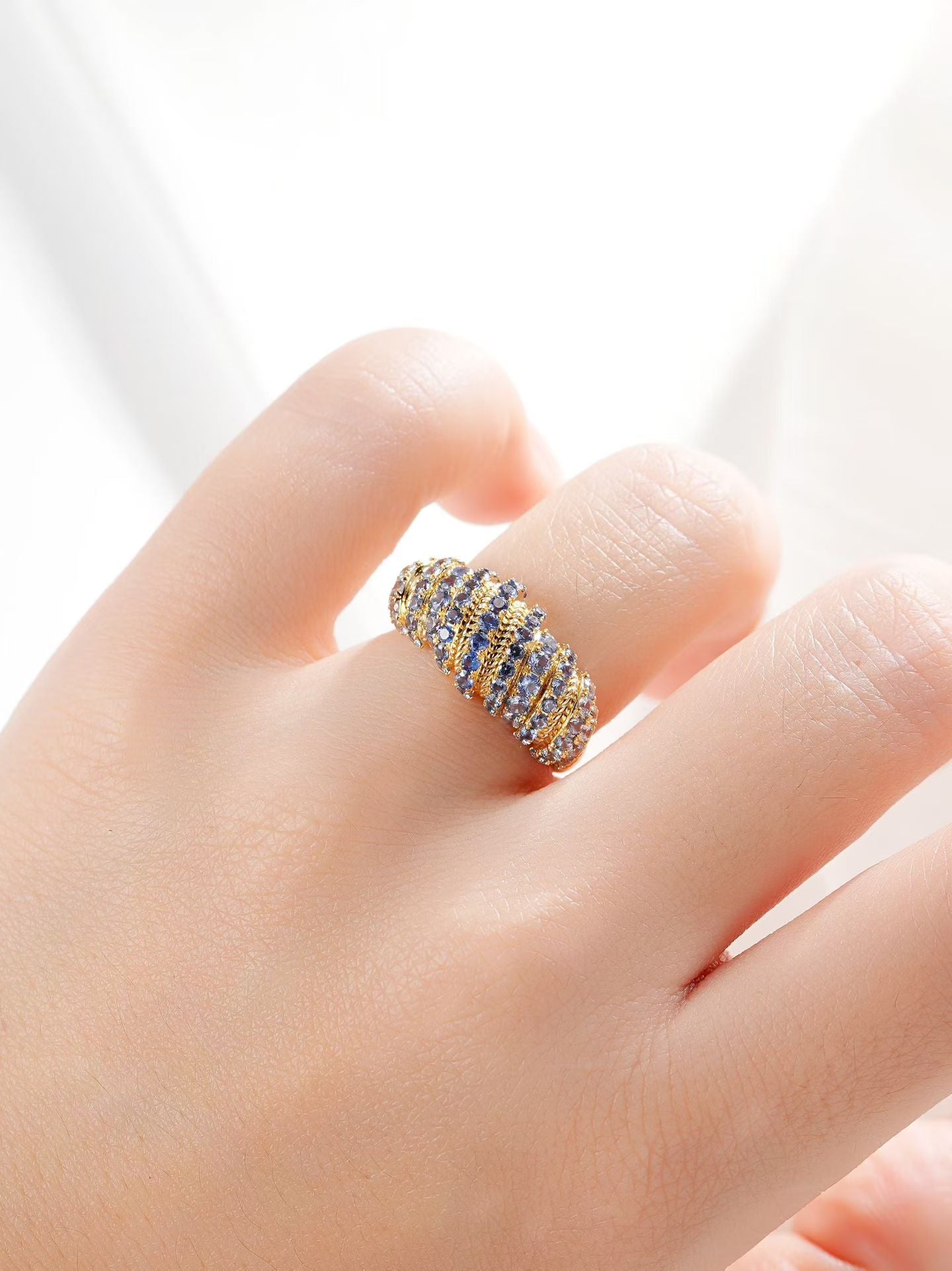 Croissant Rainbow Sapphire 18k Gold Ring (Item No. SA141)