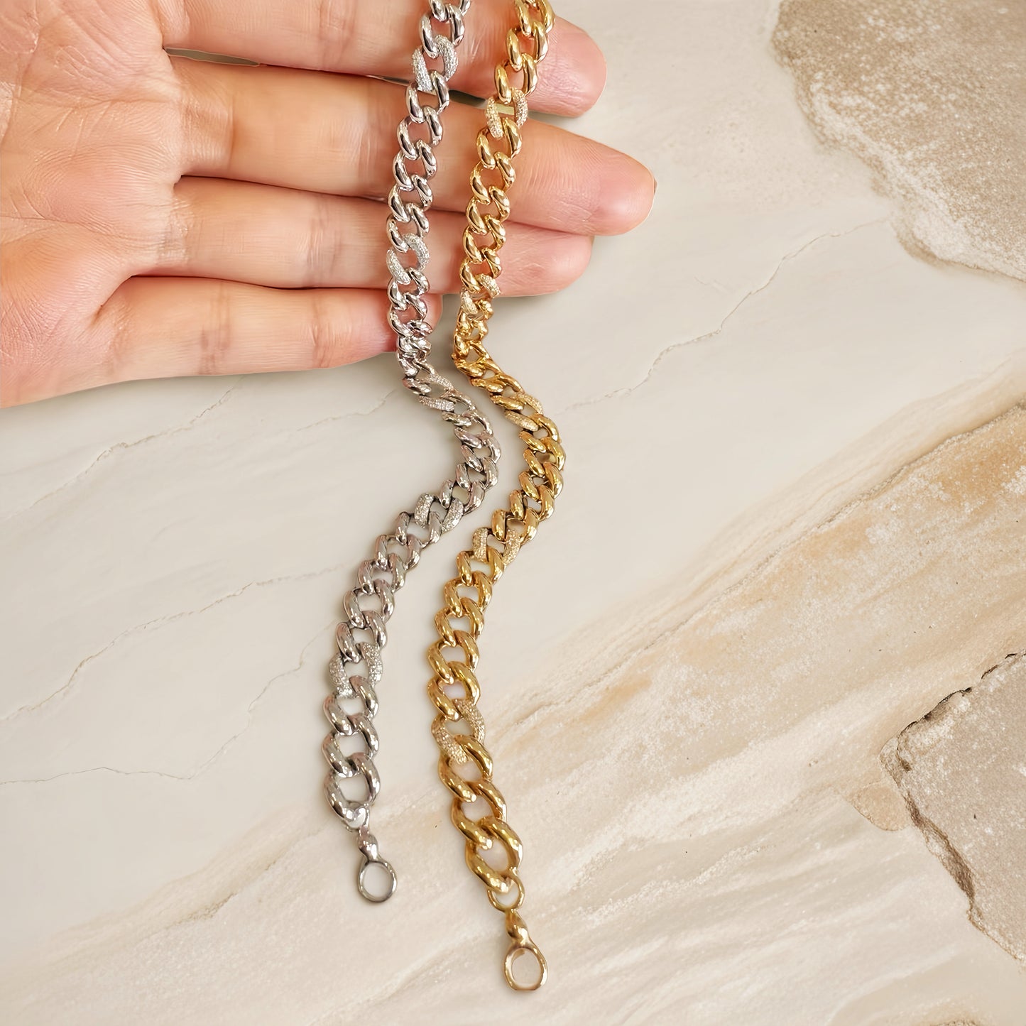 Cuban 18k Gold Diamond Bracelet (Item No. VT133)