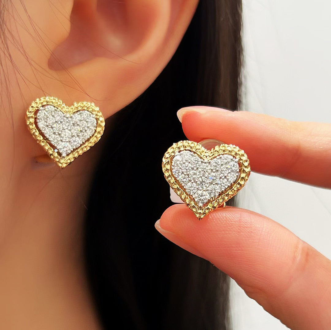 Heart 18k Gold Diamond Earring (Item No. VT048)