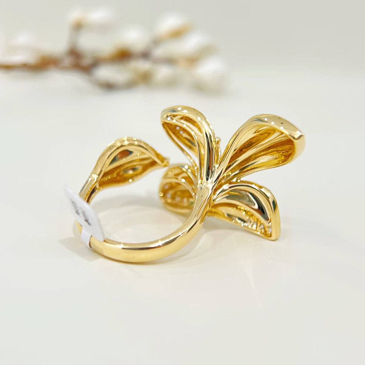 Vintage 18k Gold Diamond Ring (Item No. VT527)