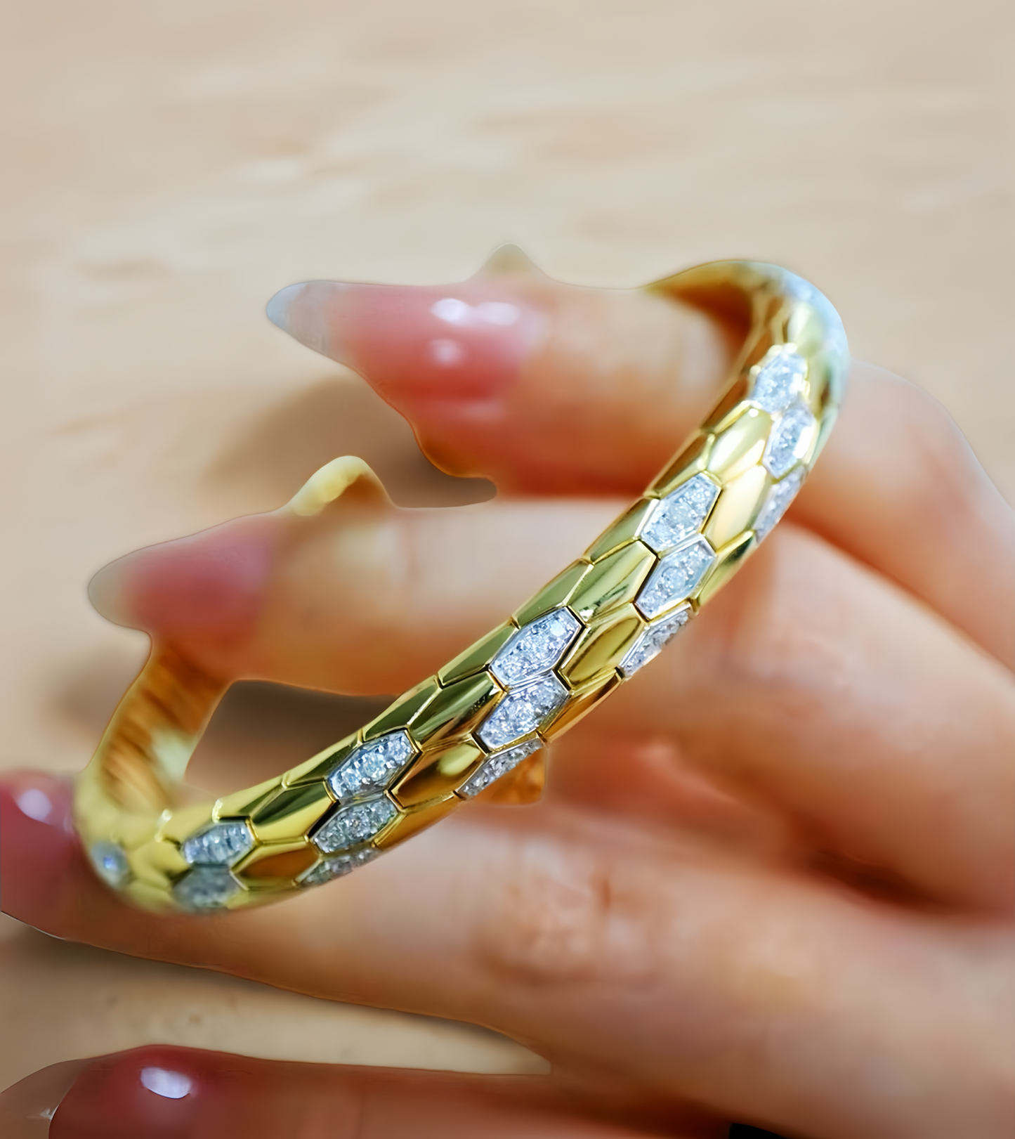 Vintage 18k Gold Diamond Bracelet (Item No. VT136)