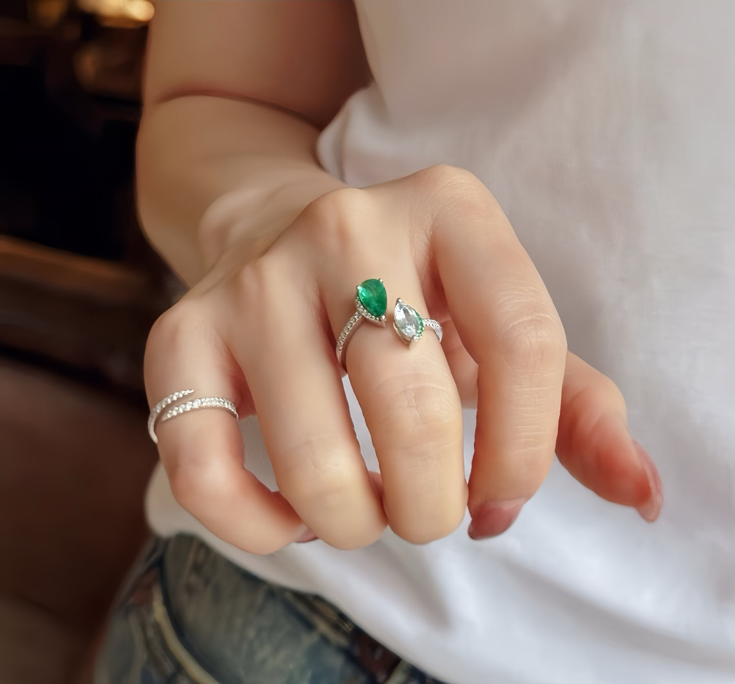 Toi et Moi 18k Gold Diamond Emerald Ring (Item No. VT034)