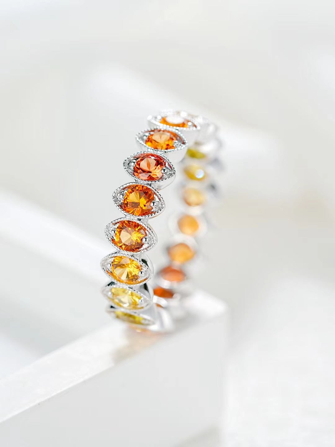 Rainbow Sapphire 18k Gold Ring (Item No. SA082)