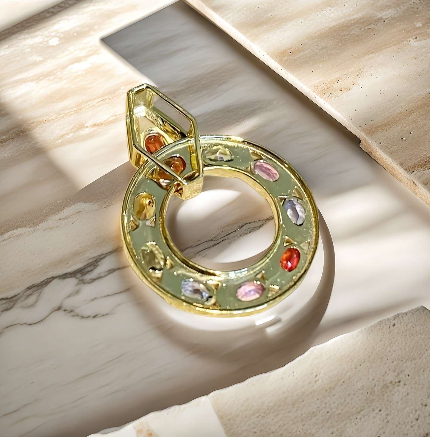 Snake 18k Gold Diamond Pendant (Item No. VT164)