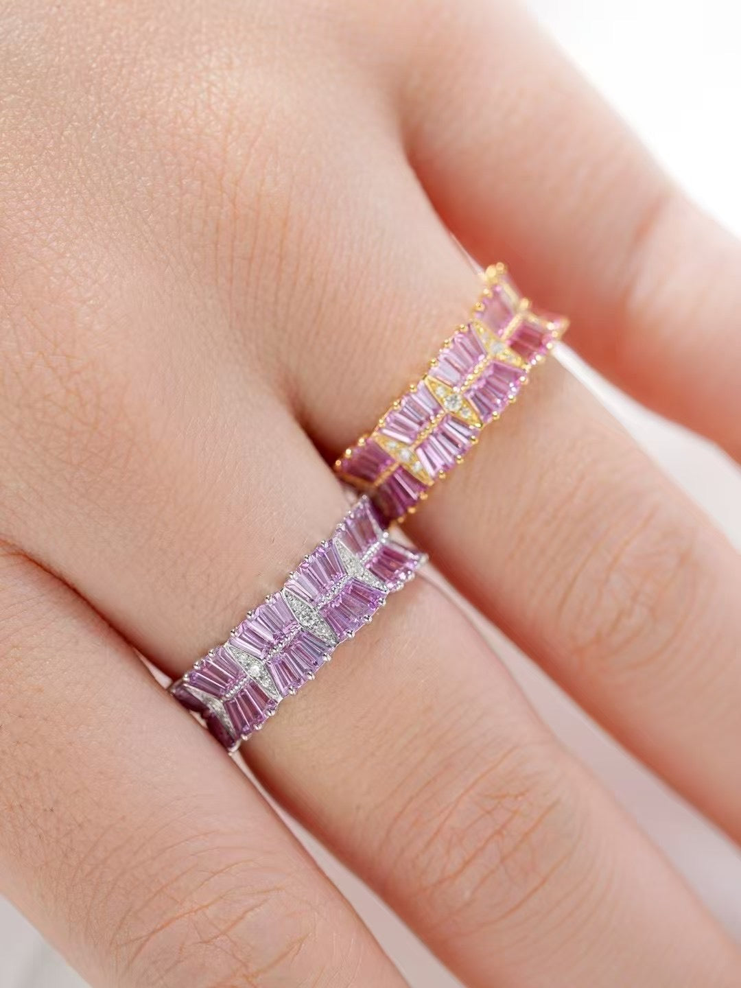 Rainbow Sapphire 18k Gold Ring (Item No. SA120)